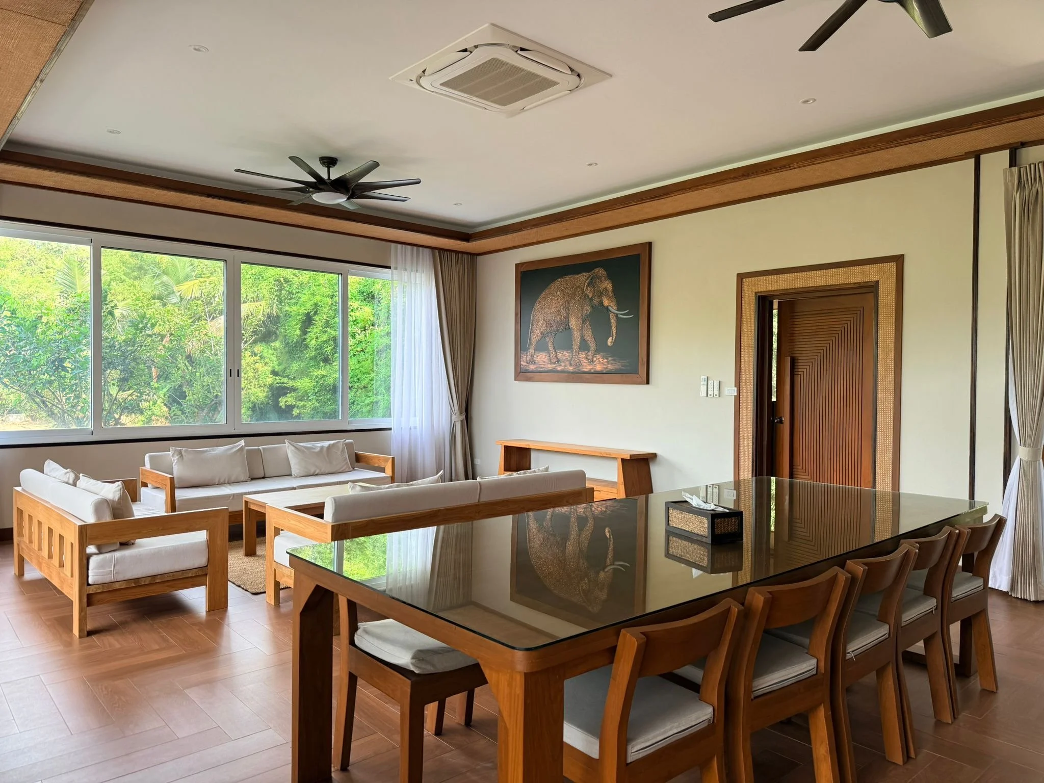 Villa living room