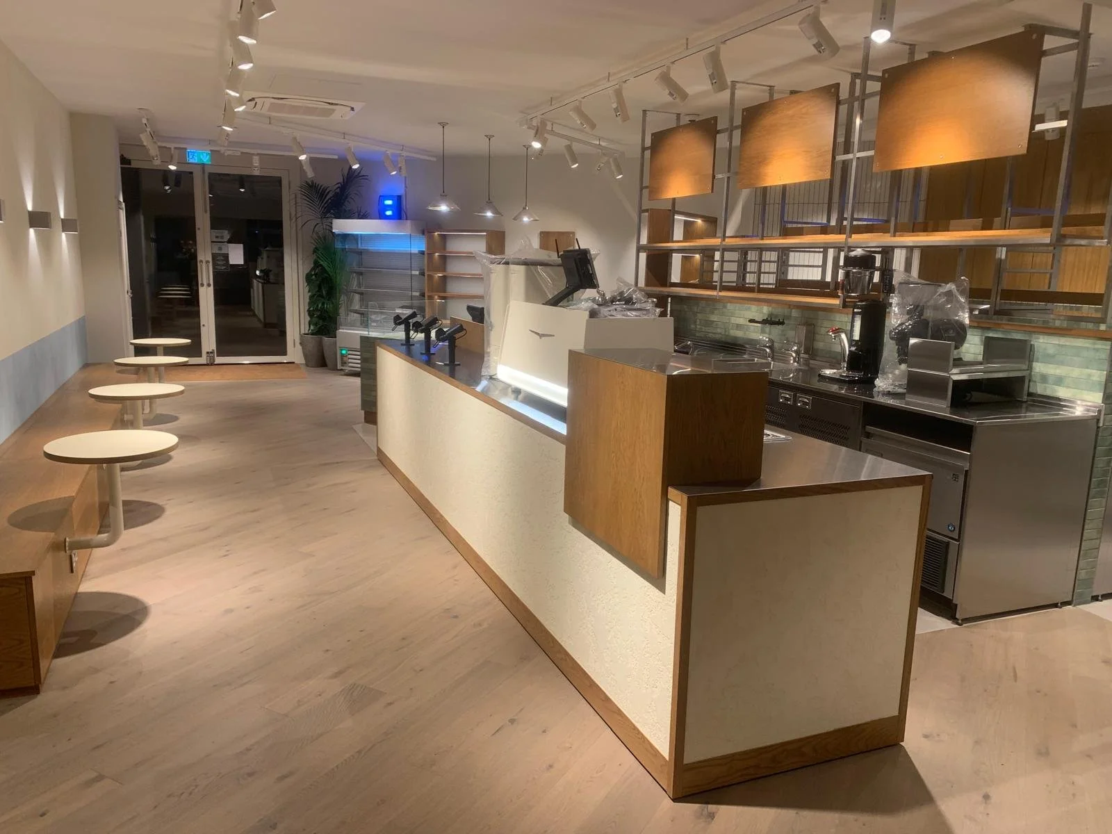 PHOTO-2024-11-18-06-48-23 (4).jpg