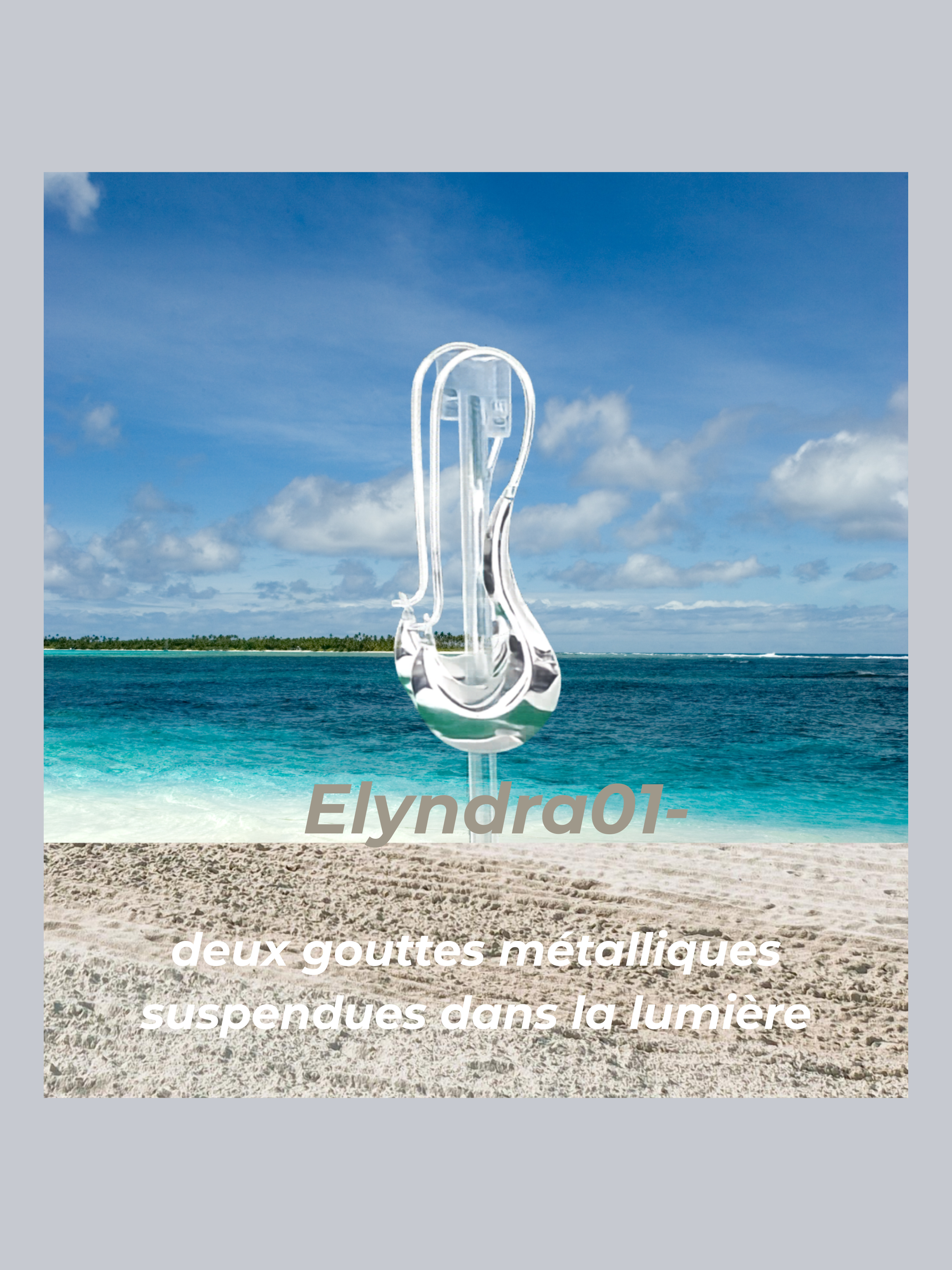 1 Elyndra - Boucles d’oreilles dormeuses en argent, forme lisse et élancée.