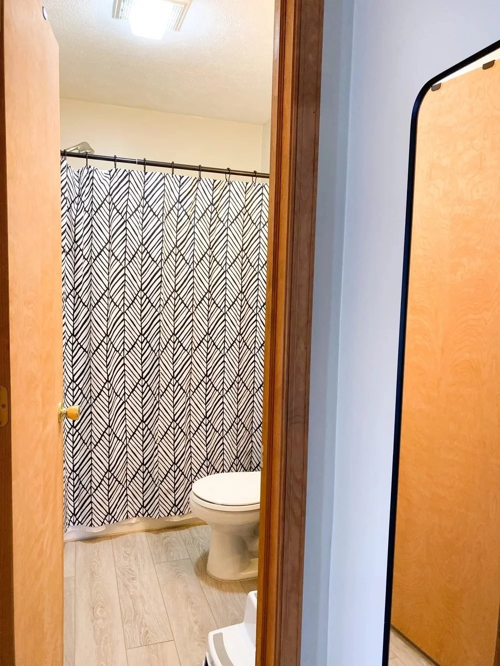 cozy-bathroom-2.jpg