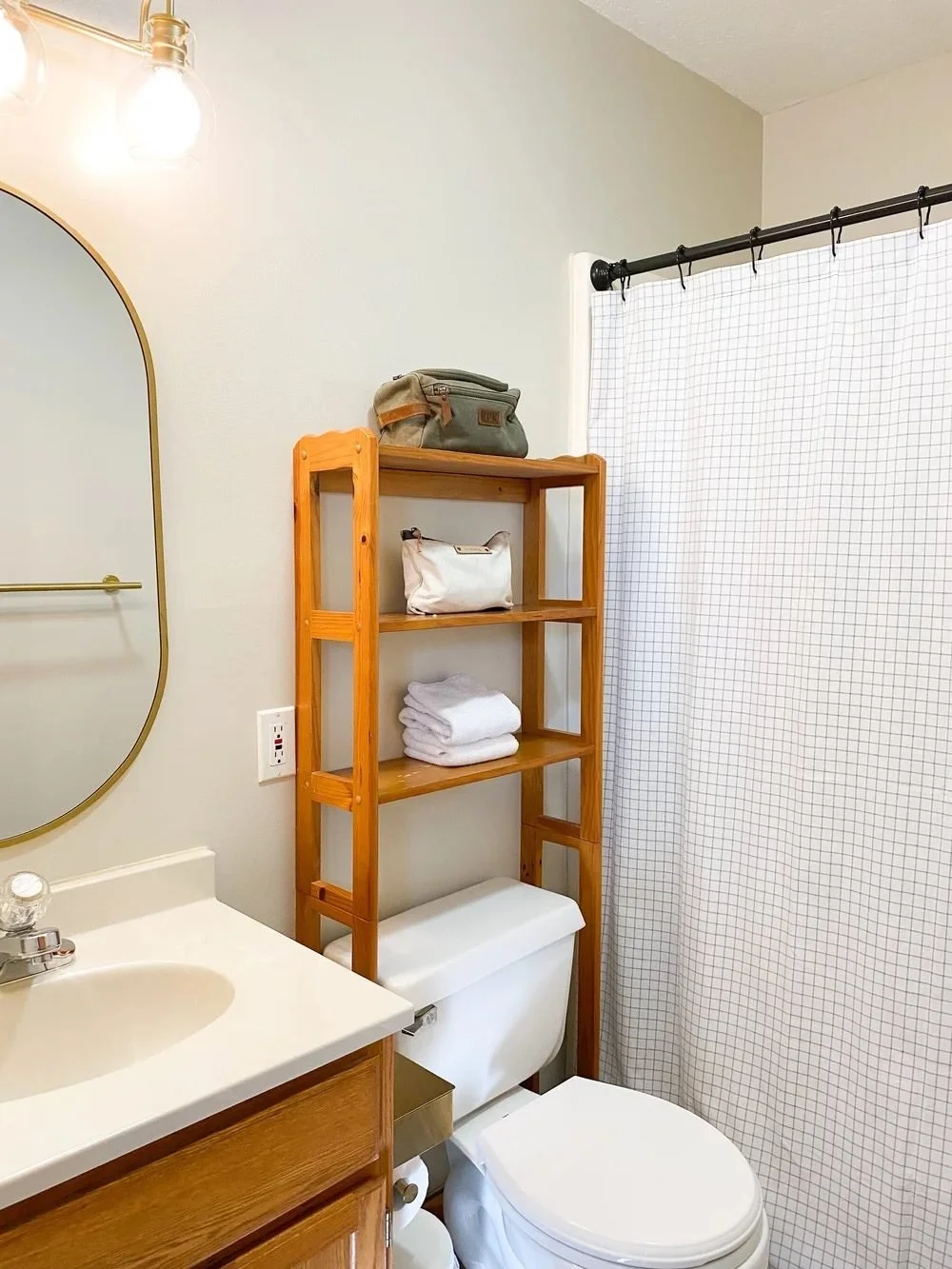 cozy-loft-bathroom.jpg