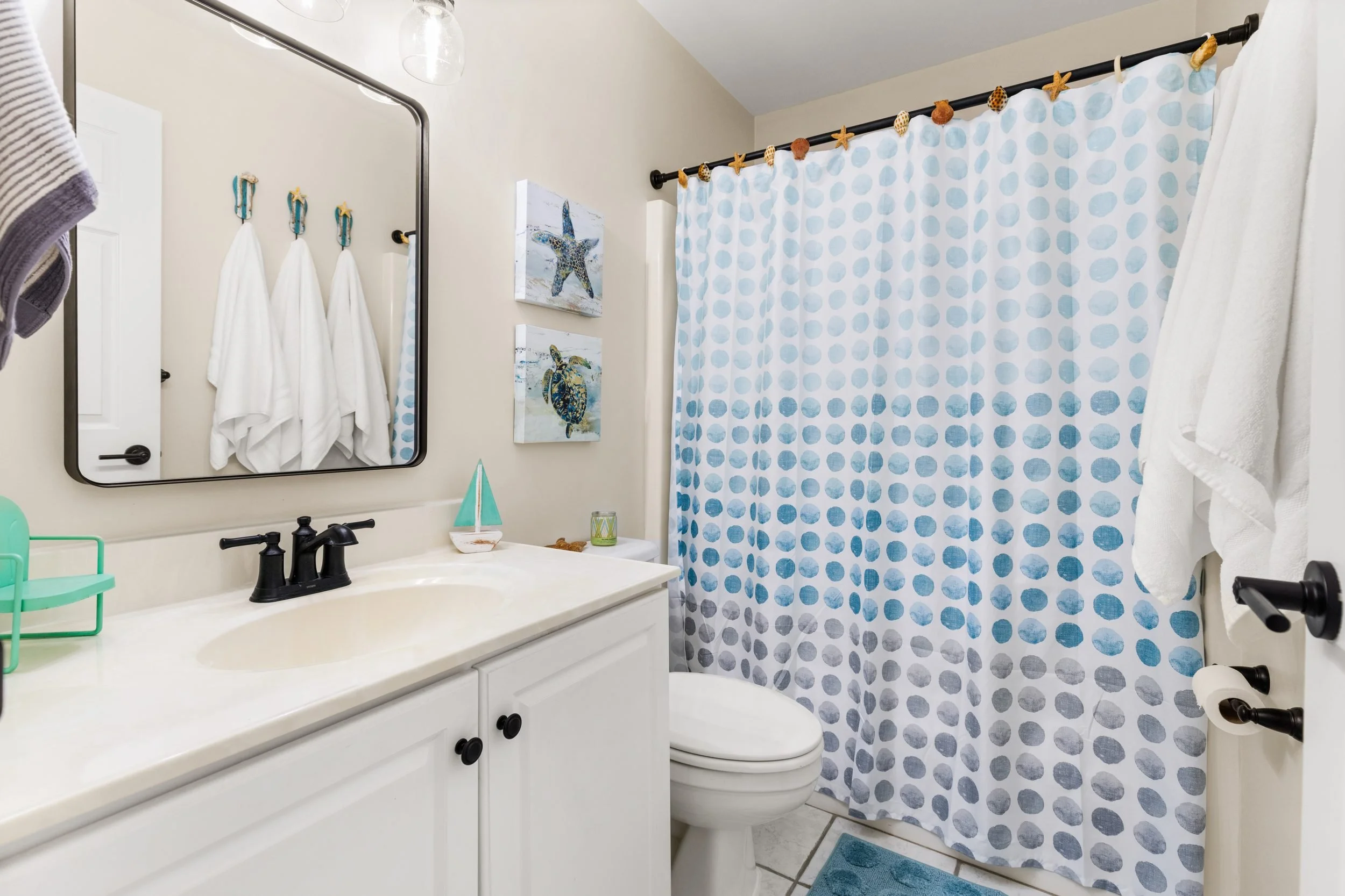 guest_bath_1.jpg