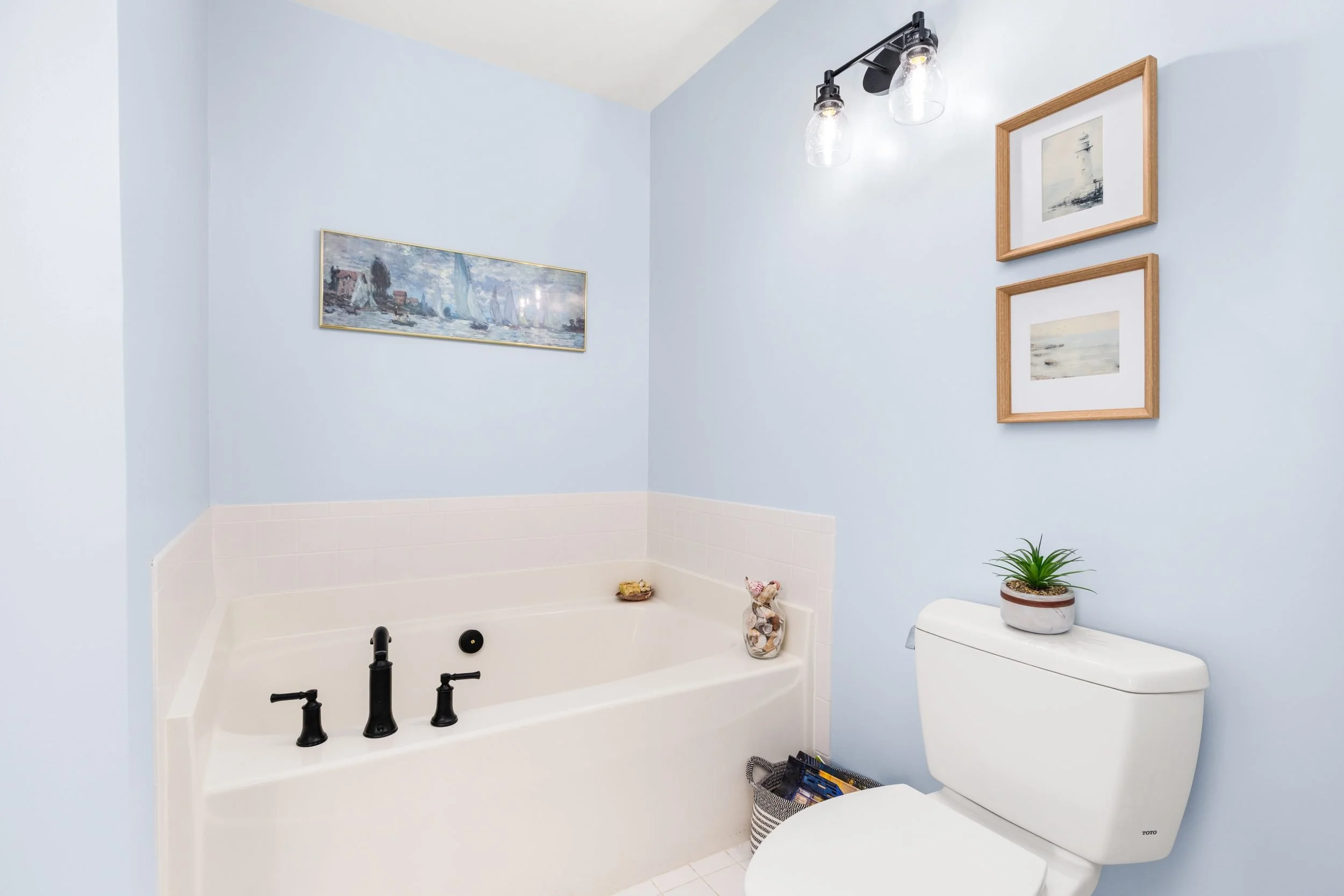 master_bath_1.jpg