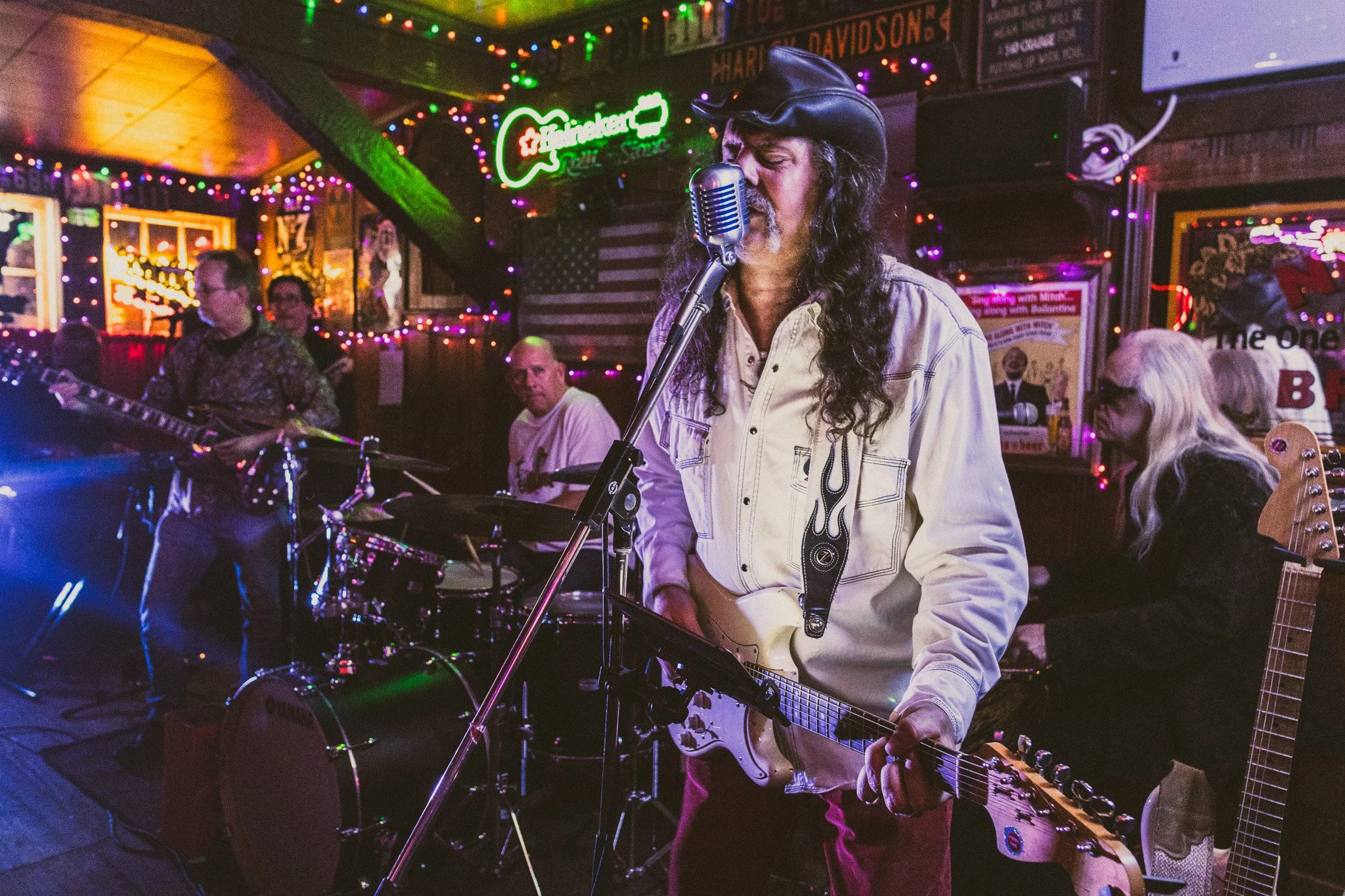 Paddy Lou & the Ingrates