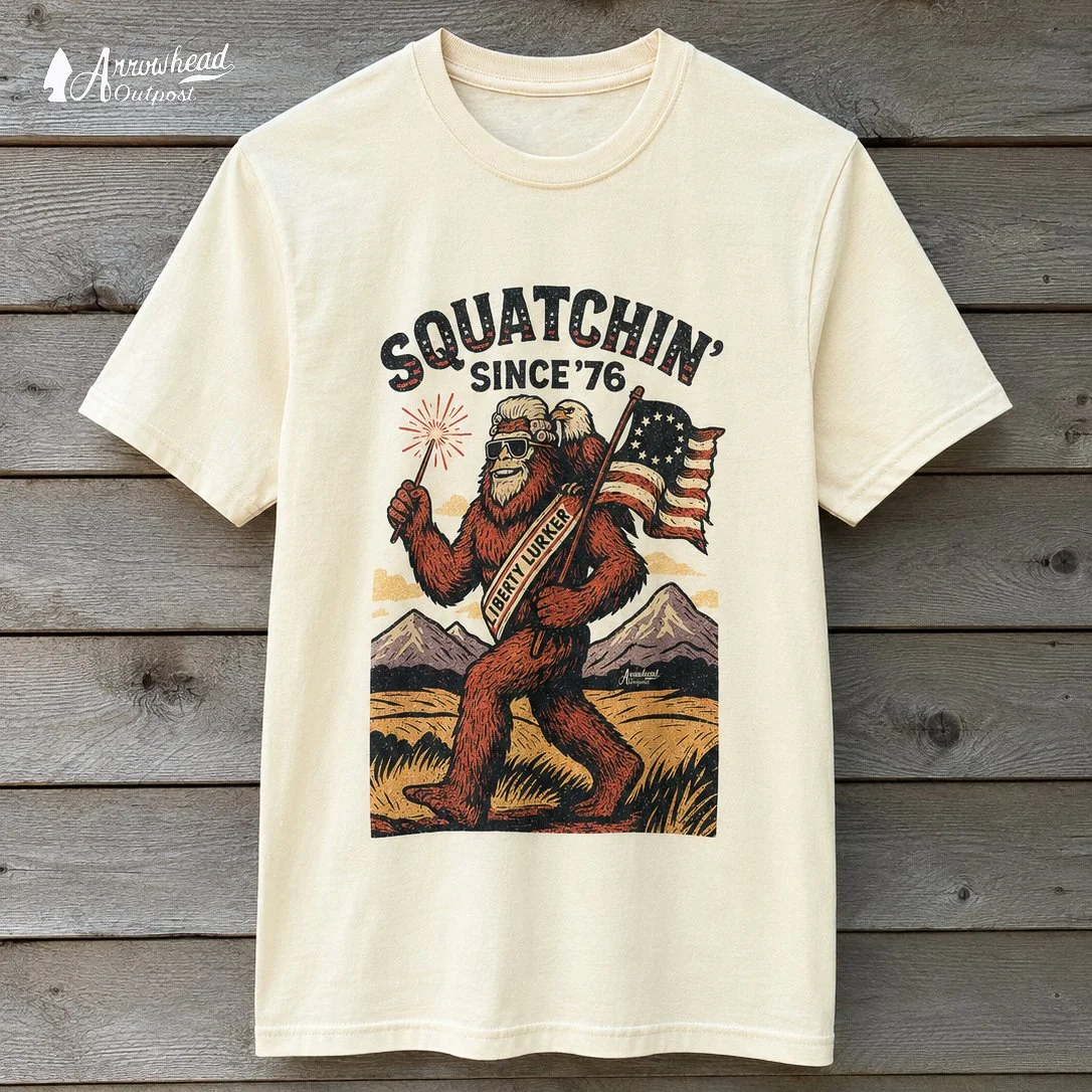 "Squatchin’ Since ’76” Tee – Arrowhead Outpost
