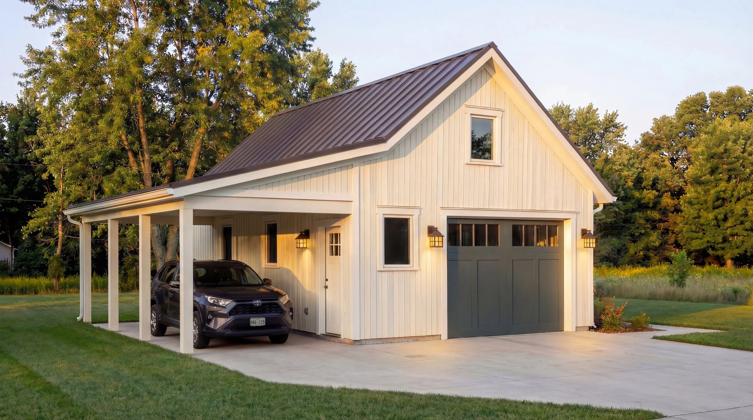 Garage 4 - White.jpeg