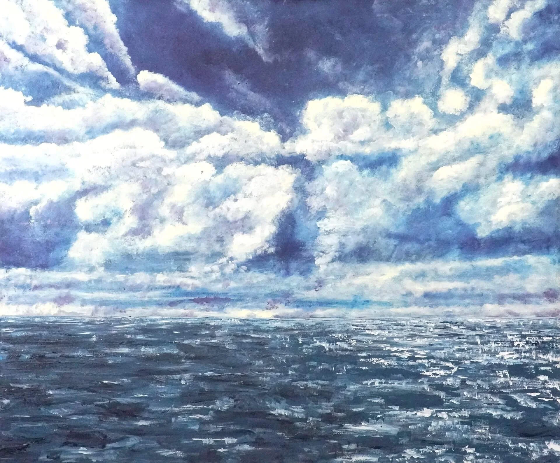 Großformatiges Ölgemälde, mit dem Titel Motion 125 x 150 cm auf welchem ausdrucksstarke Wolken und das tiefe dunkelblaue Meer in Bewegung sind. Die Wolken streben auf einen Punkt hinter dem Horizont hin.