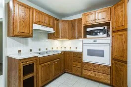 Kitchen 2.jpg