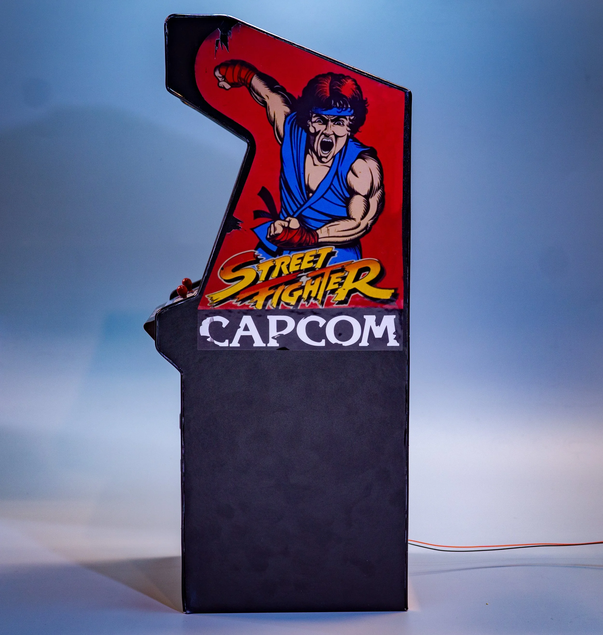 Arcade cabinet 1.jpg