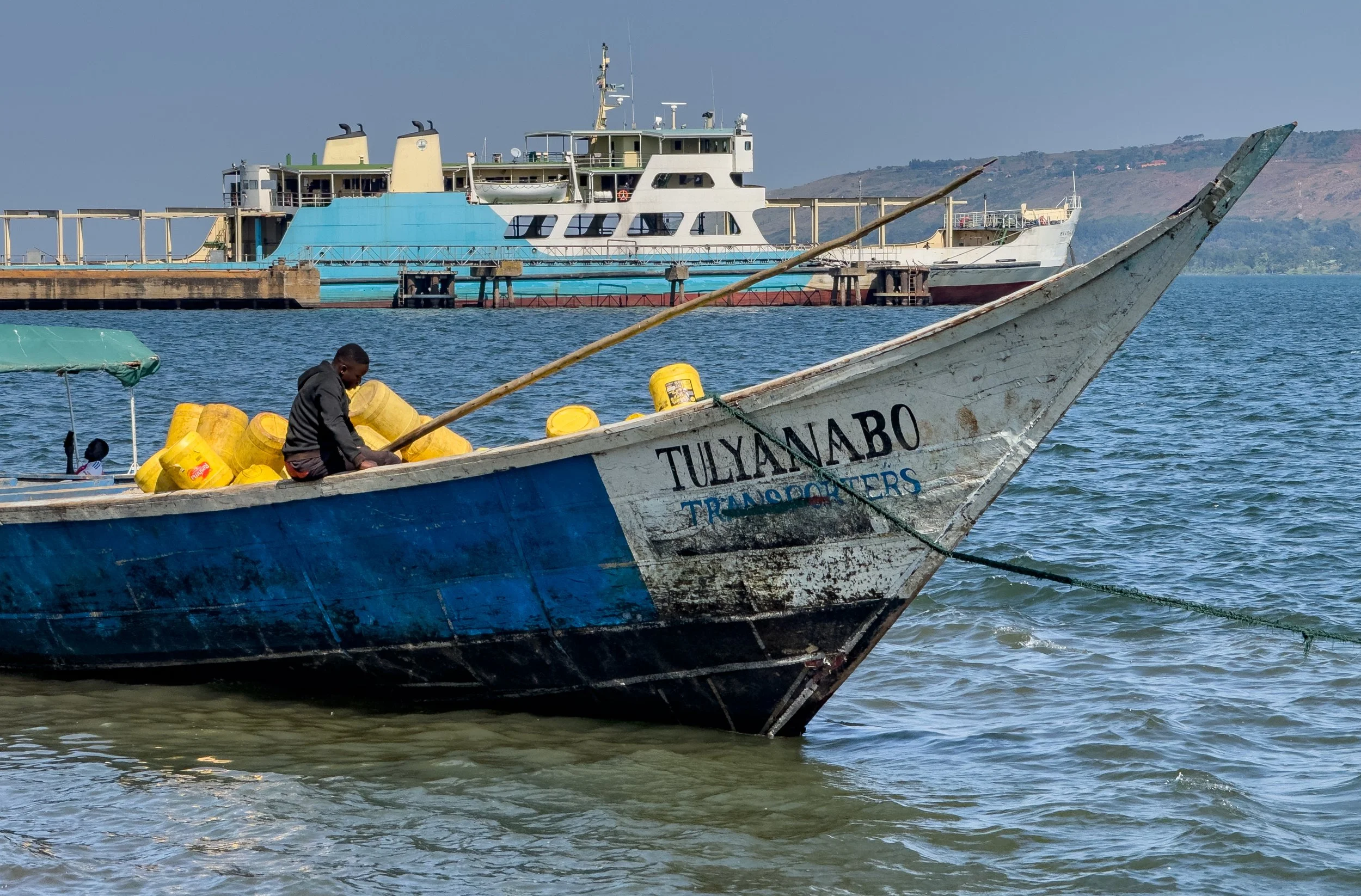 Small craft and modern giant - Lake Victoria 🇺🇬