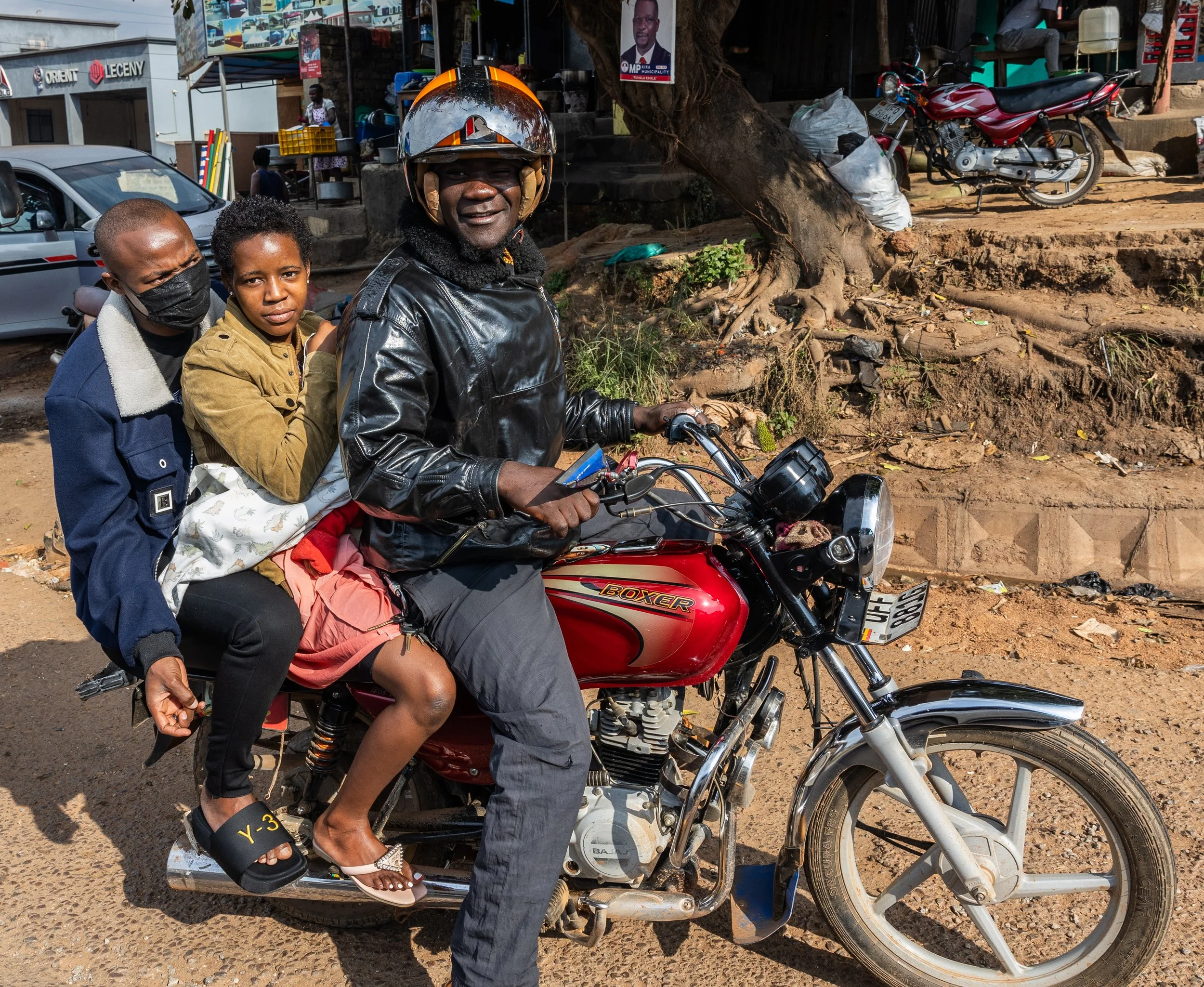 Passengers of the sugar road