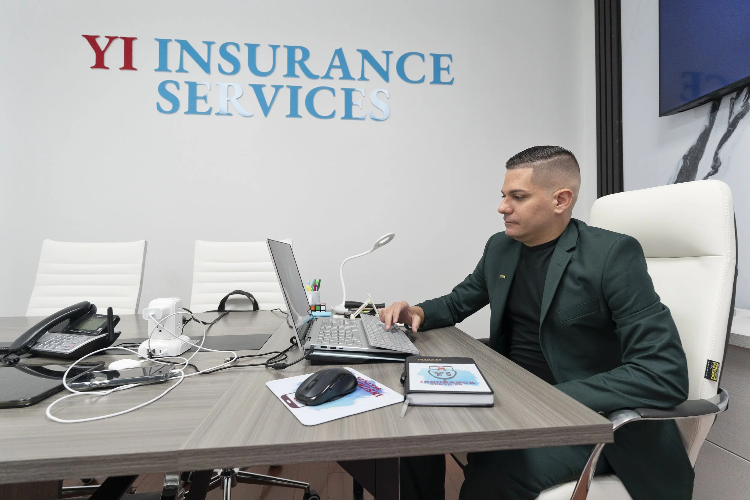 YI Insurance Oficinas