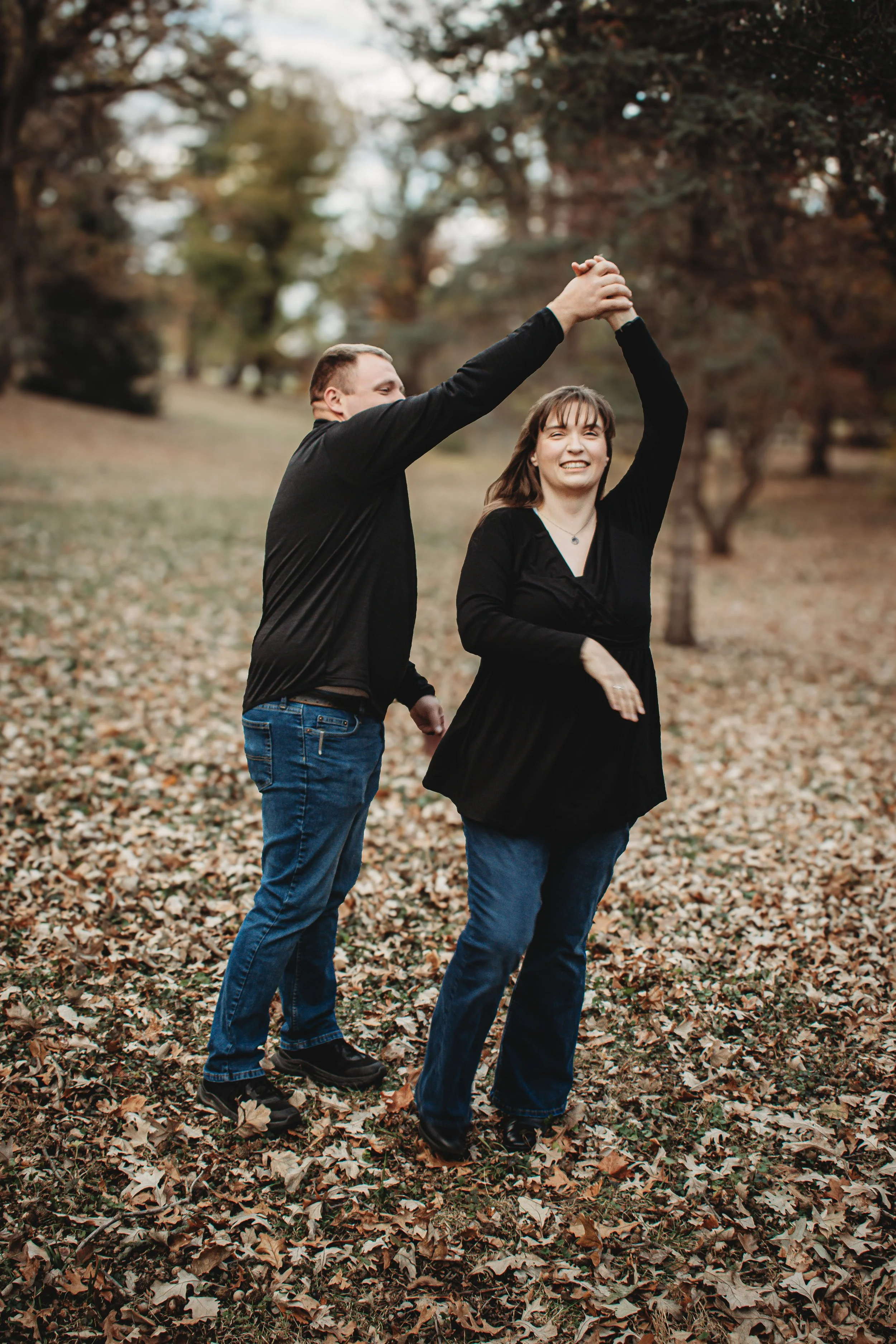 How to Pose Naturally With Your Partner (Without Feeling Awkward)