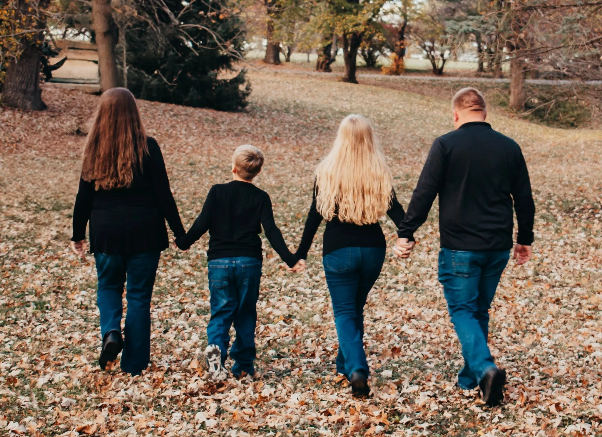 This was one of those moments that wasn&rsquo;t planned. No posing, no perfect setup. I simply asked them to walk together and hold hands, and then I stepped back and let the story unfold. Leaves crunching underfoot, quiet conversation, that natural 