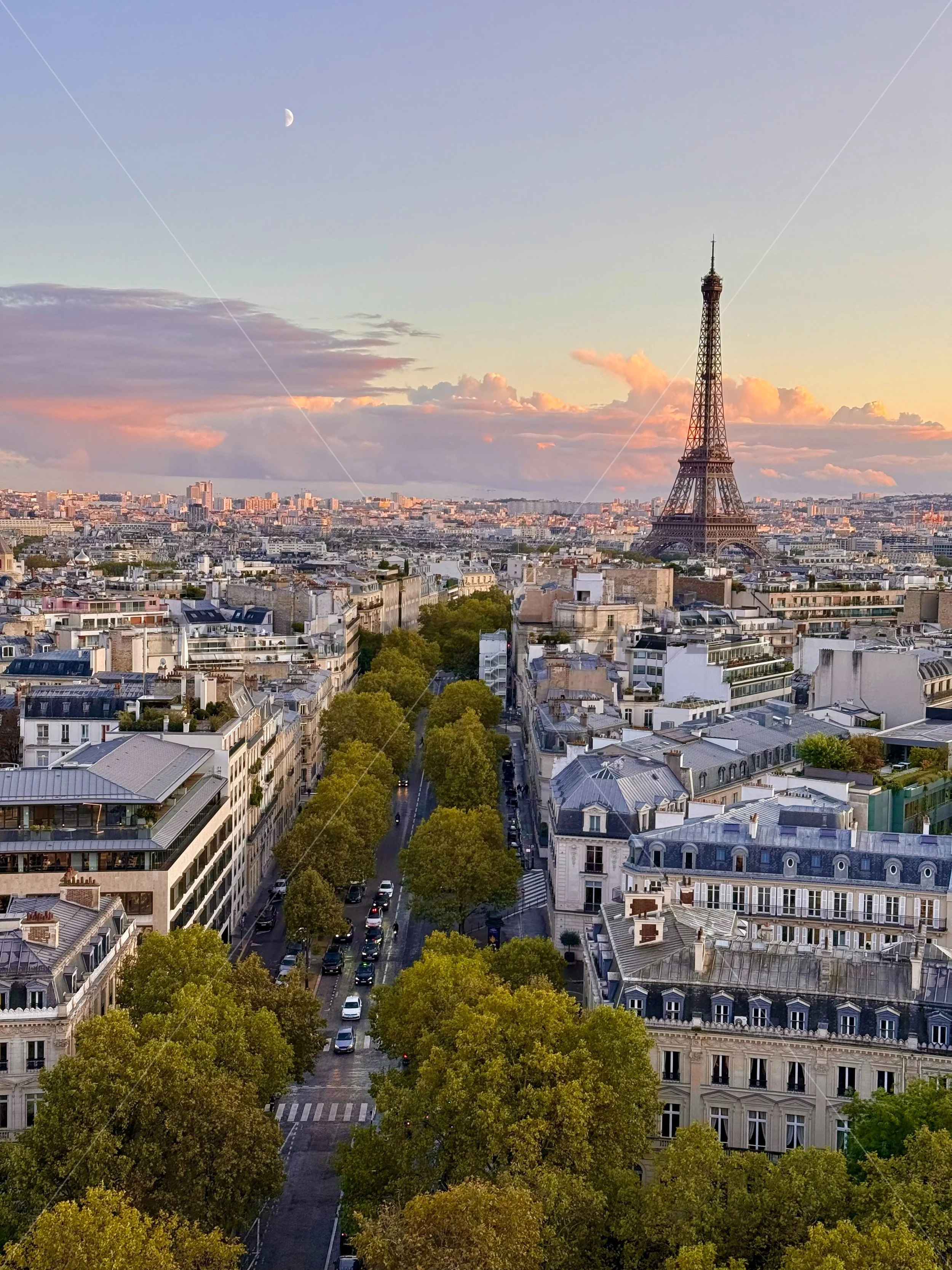 Dusk at the Eiffel Tower