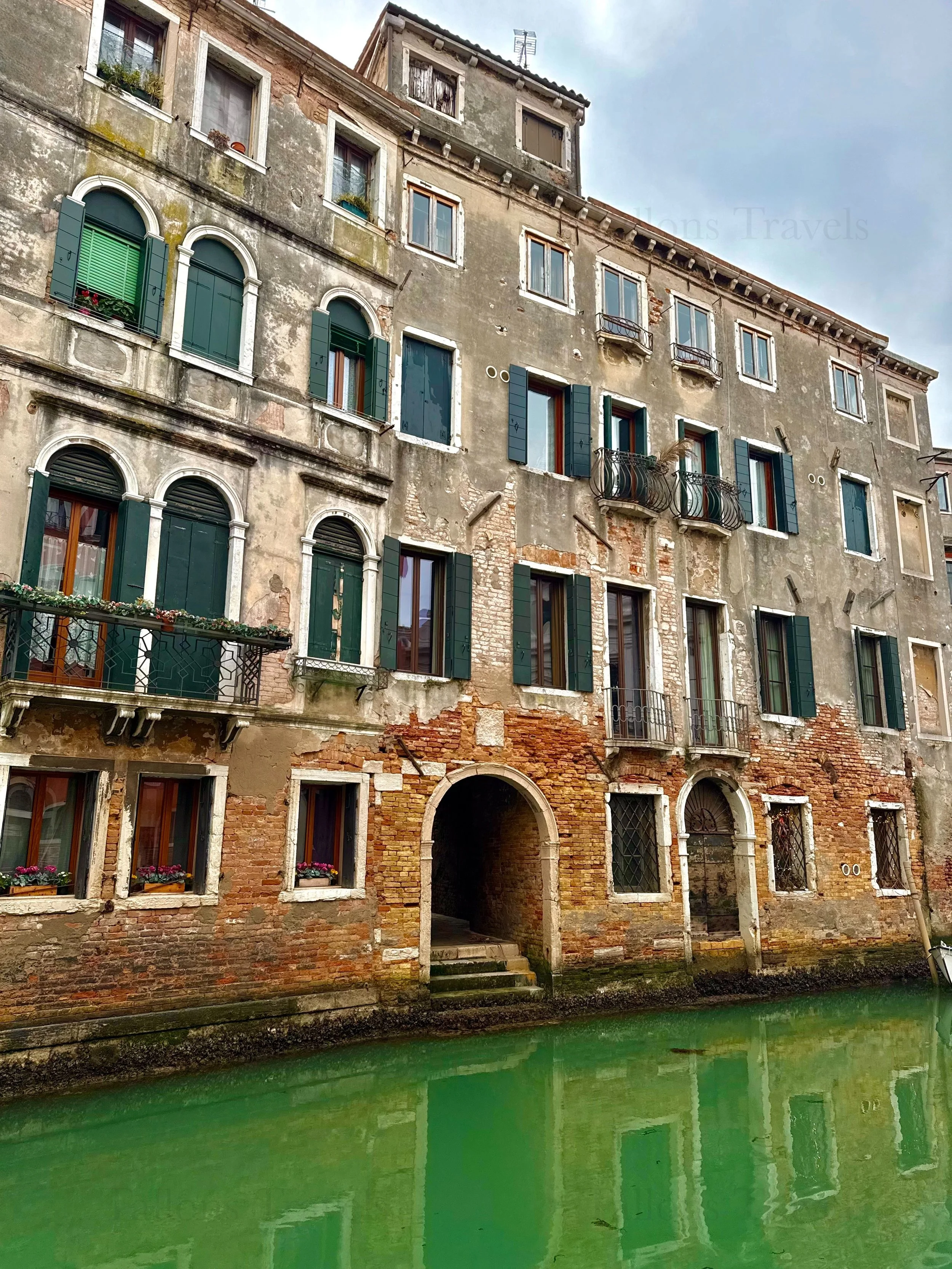 eZy Watermark_04-03-2026_06-27-33-8980PM.jpg