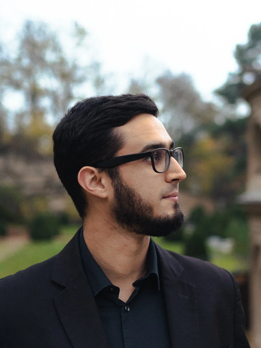 Professional portrait of Venezuelan conductor, composer and soloist Igor Martinez, based in Montreal.