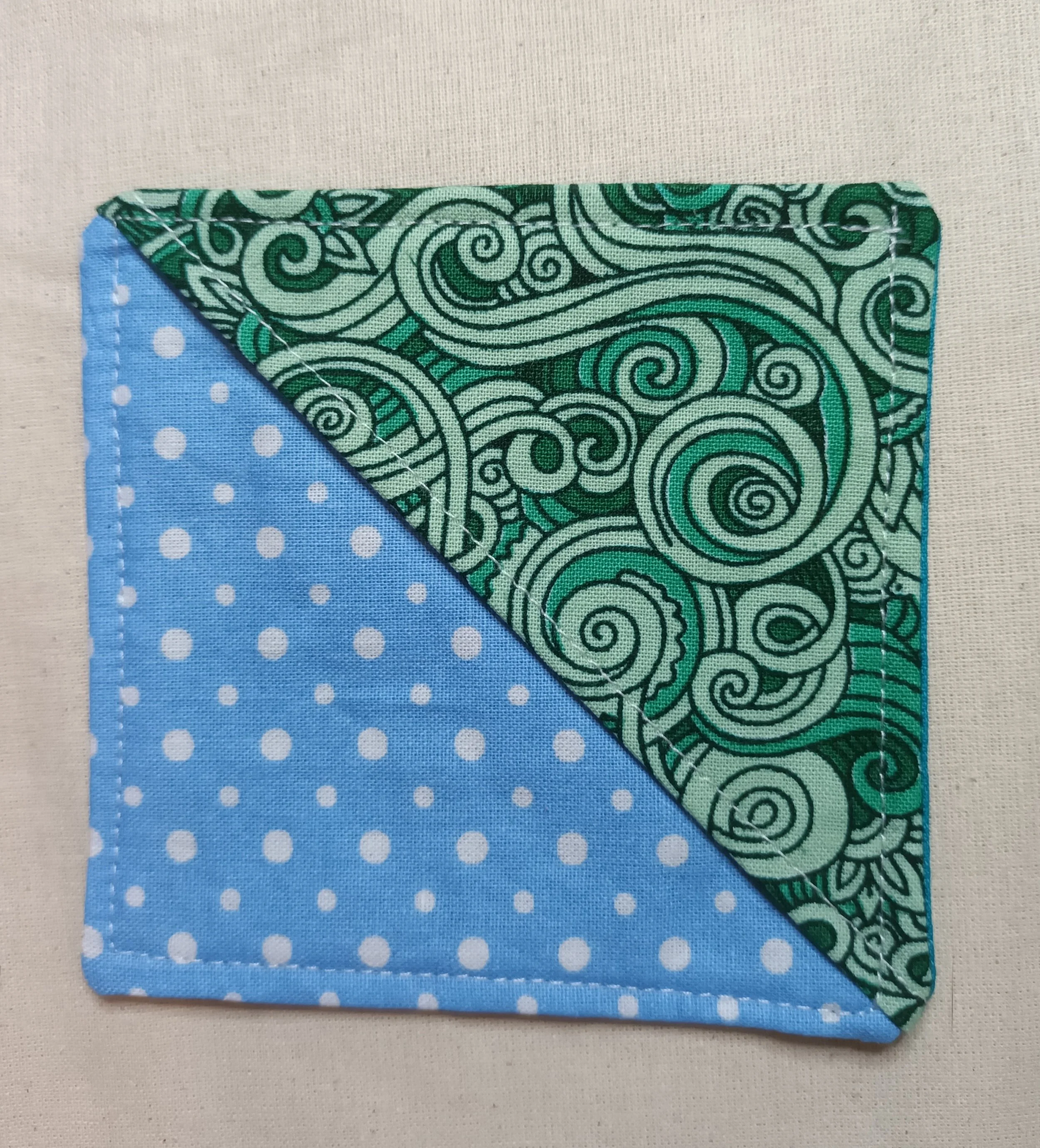 GREEN SWIRL FABRIC CORNER BOOKMARK