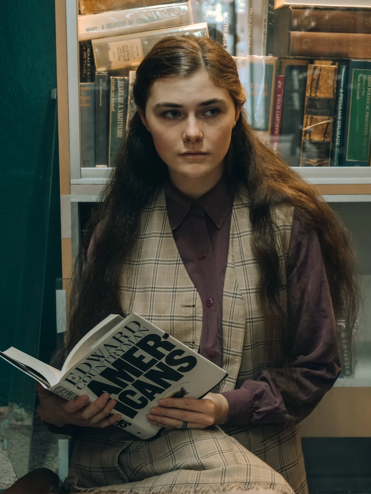 dark academia photoshoot.jpg