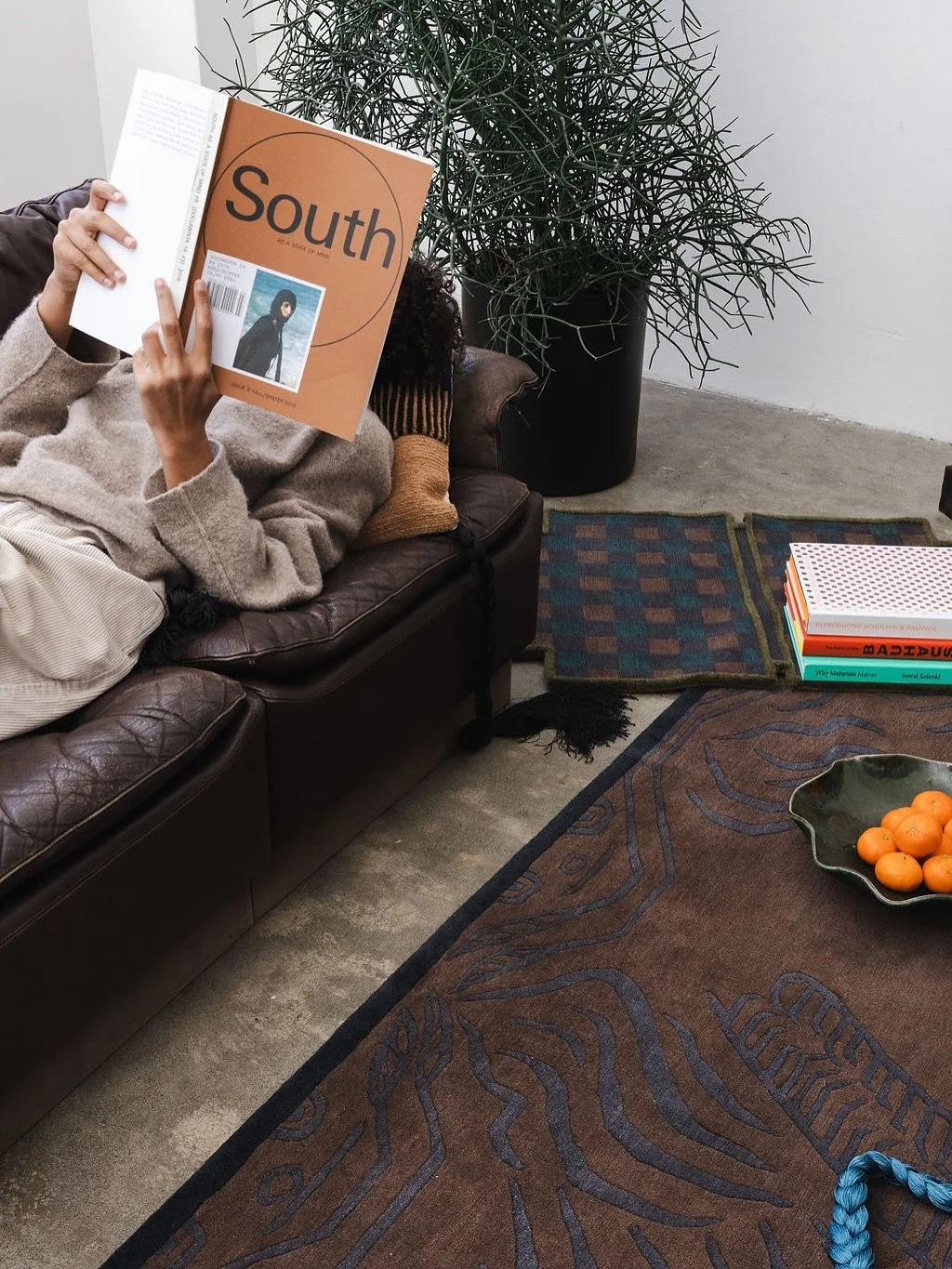 Sending y&rsquo;all some of my faves from a shoot we did back in April for @inthecomfortof_ !! 

I&rsquo;m always so grateful for the work I get to do. It&rsquo;s a privilege to create and highlight art and design everyday. And I feel insanely lucky 