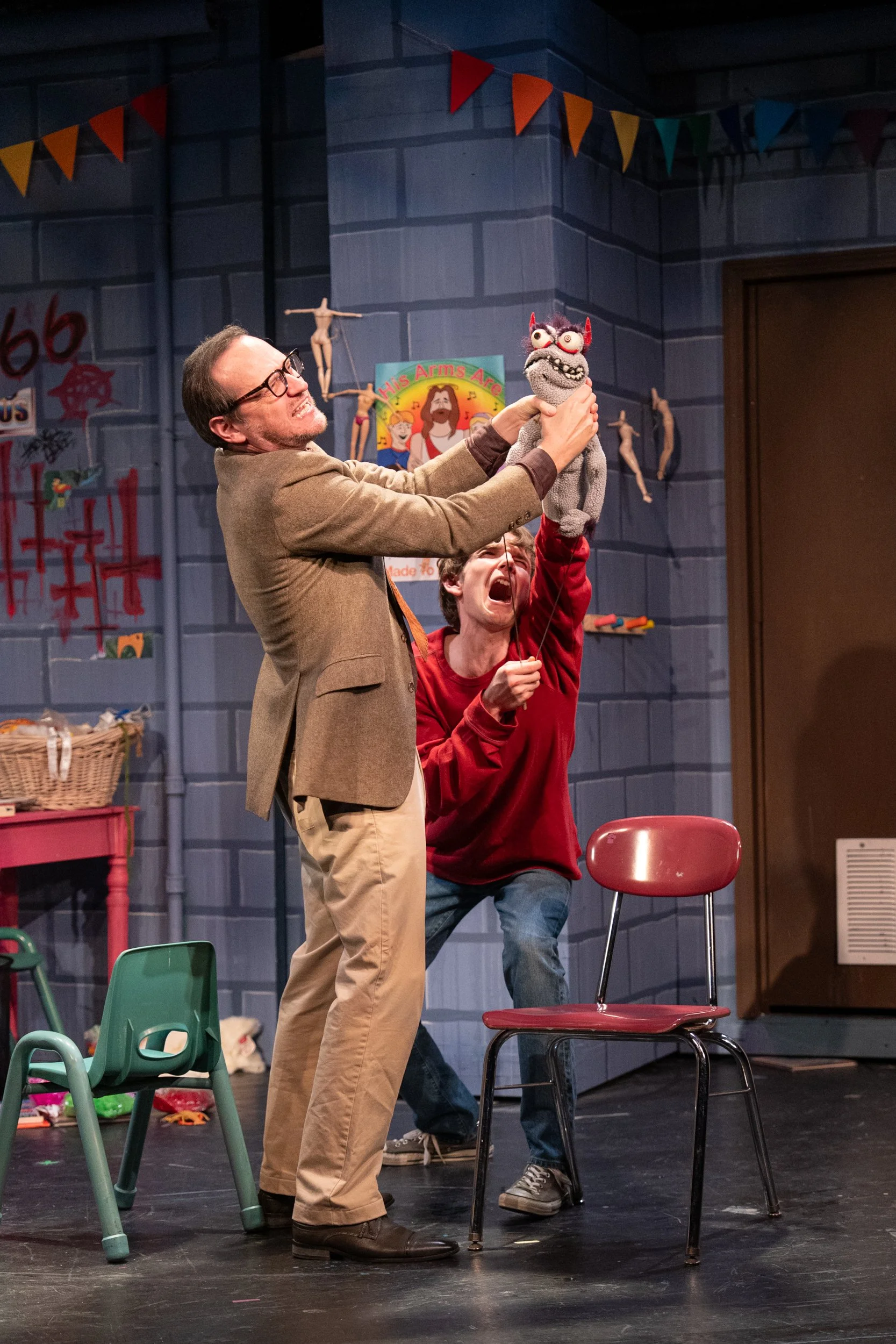 Hand to God - Gallery Players (photo by Kat Vecchio)