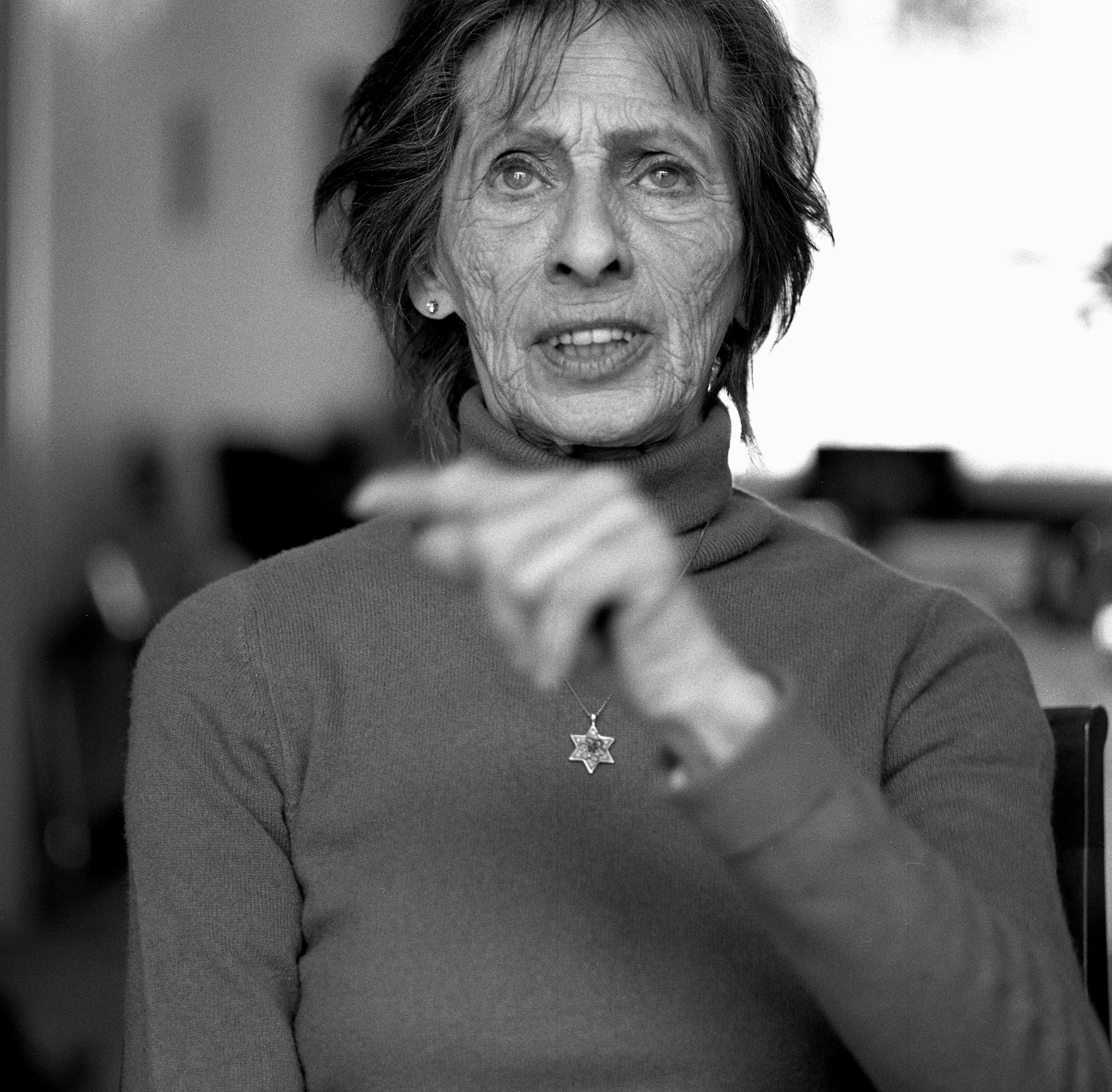 3 Esther Frankfurt.jpg