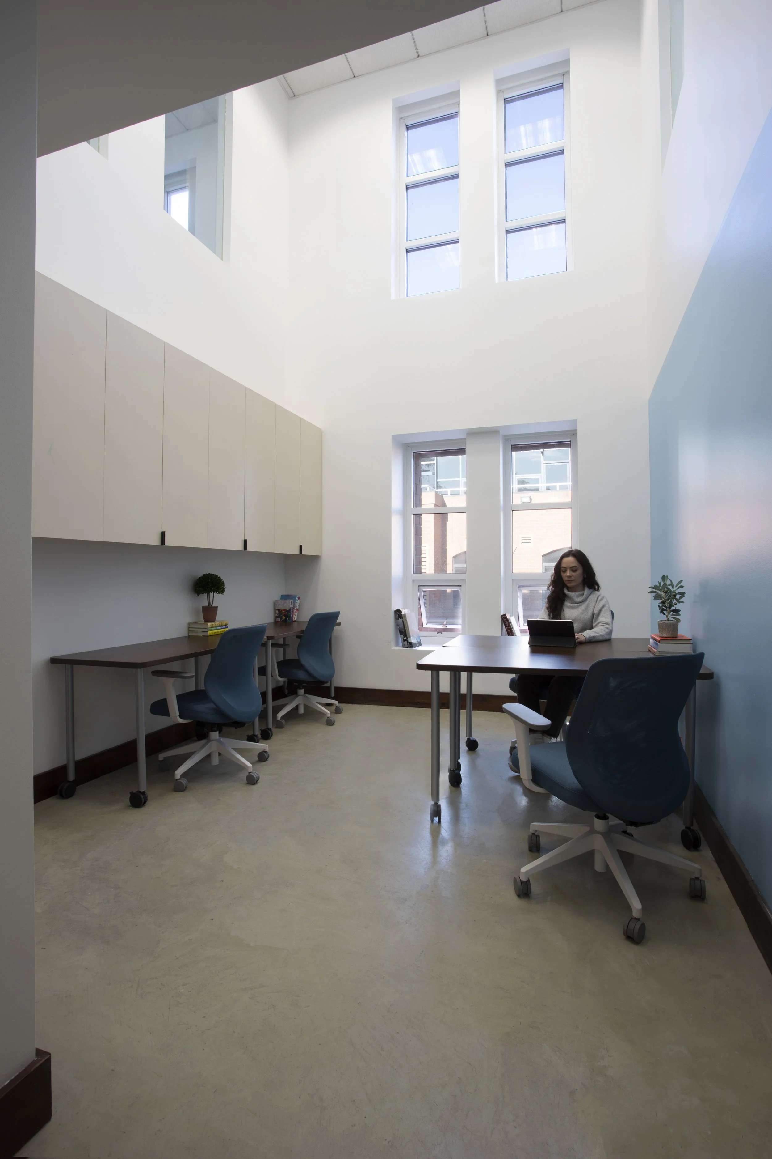 Medium Private Office for 3 - 4