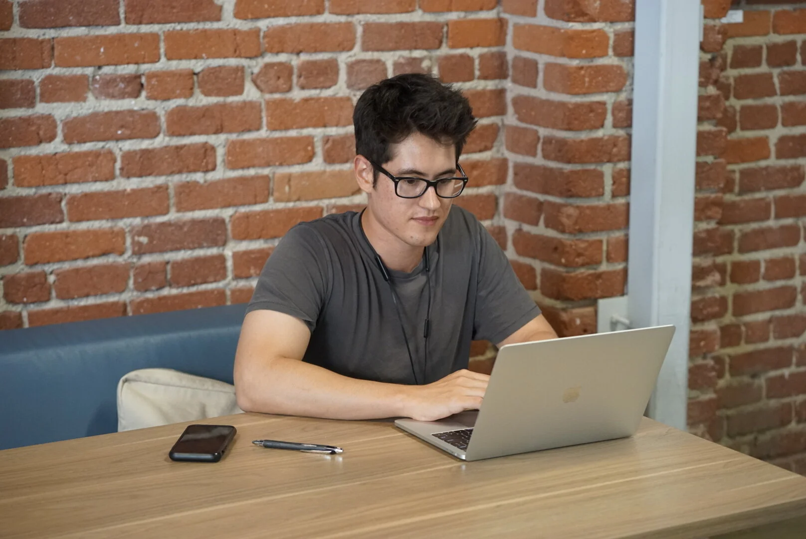 Top 5 Life Skills Every Freelancer Needs to Thrive (And Not Just Survive)