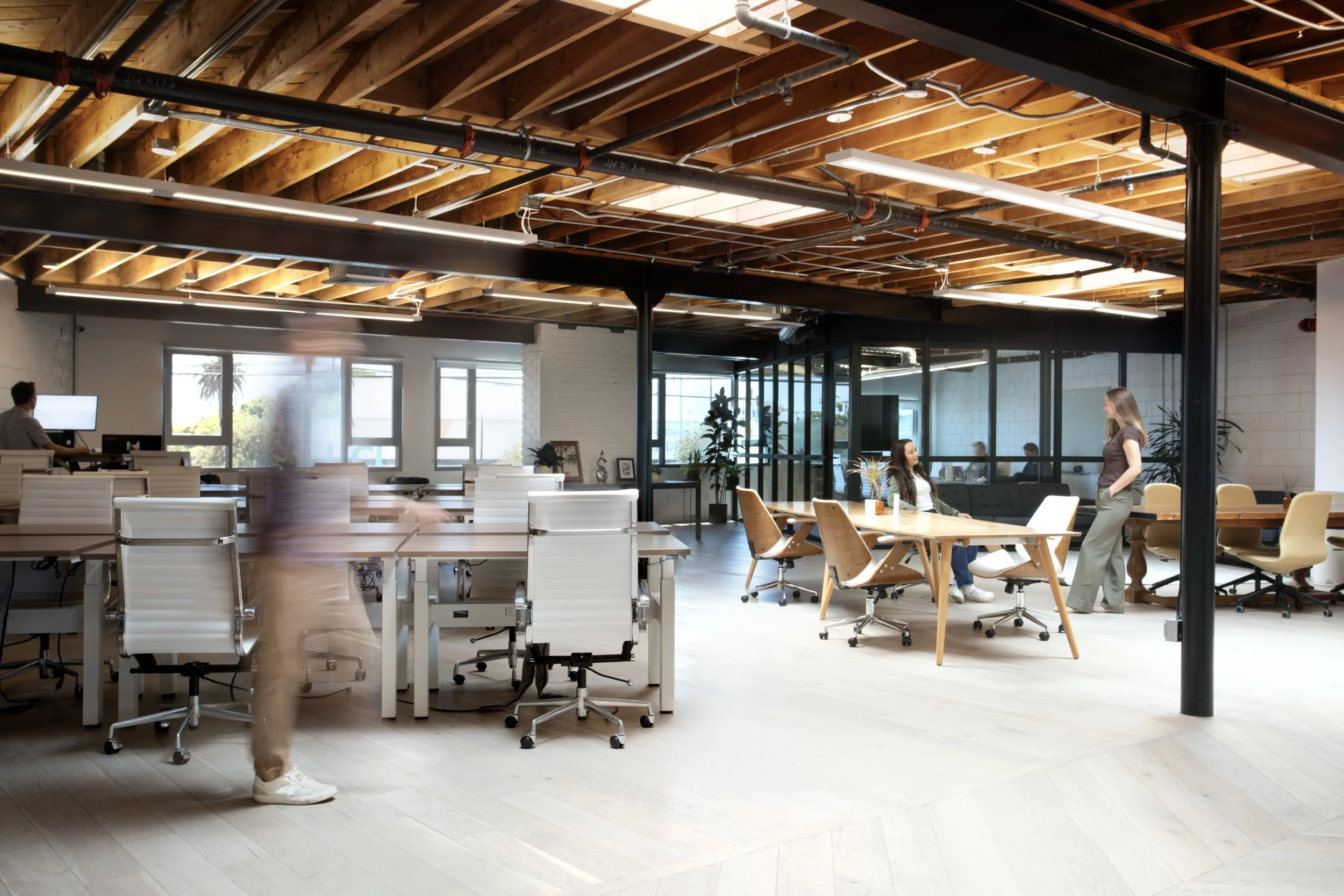 Suite 200 Main.jpg