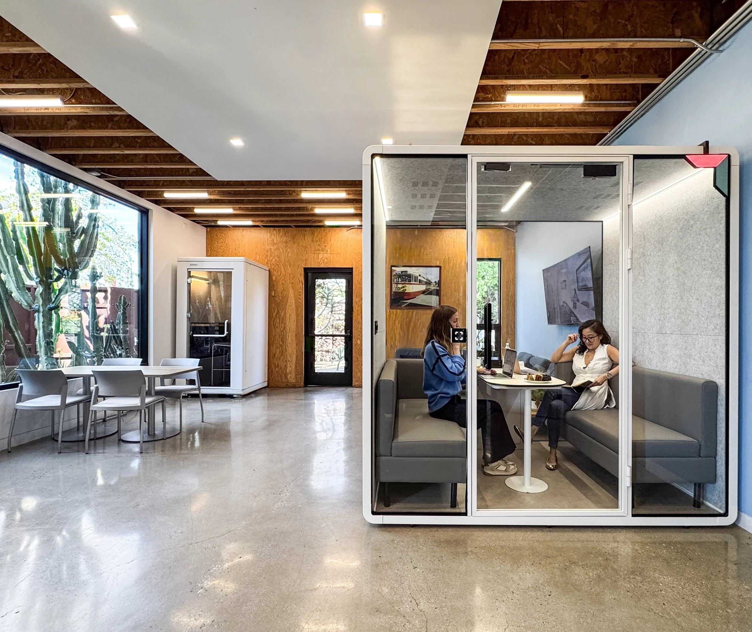 BLANKSPACES gopods - on demand meeting pods in Los Angeles