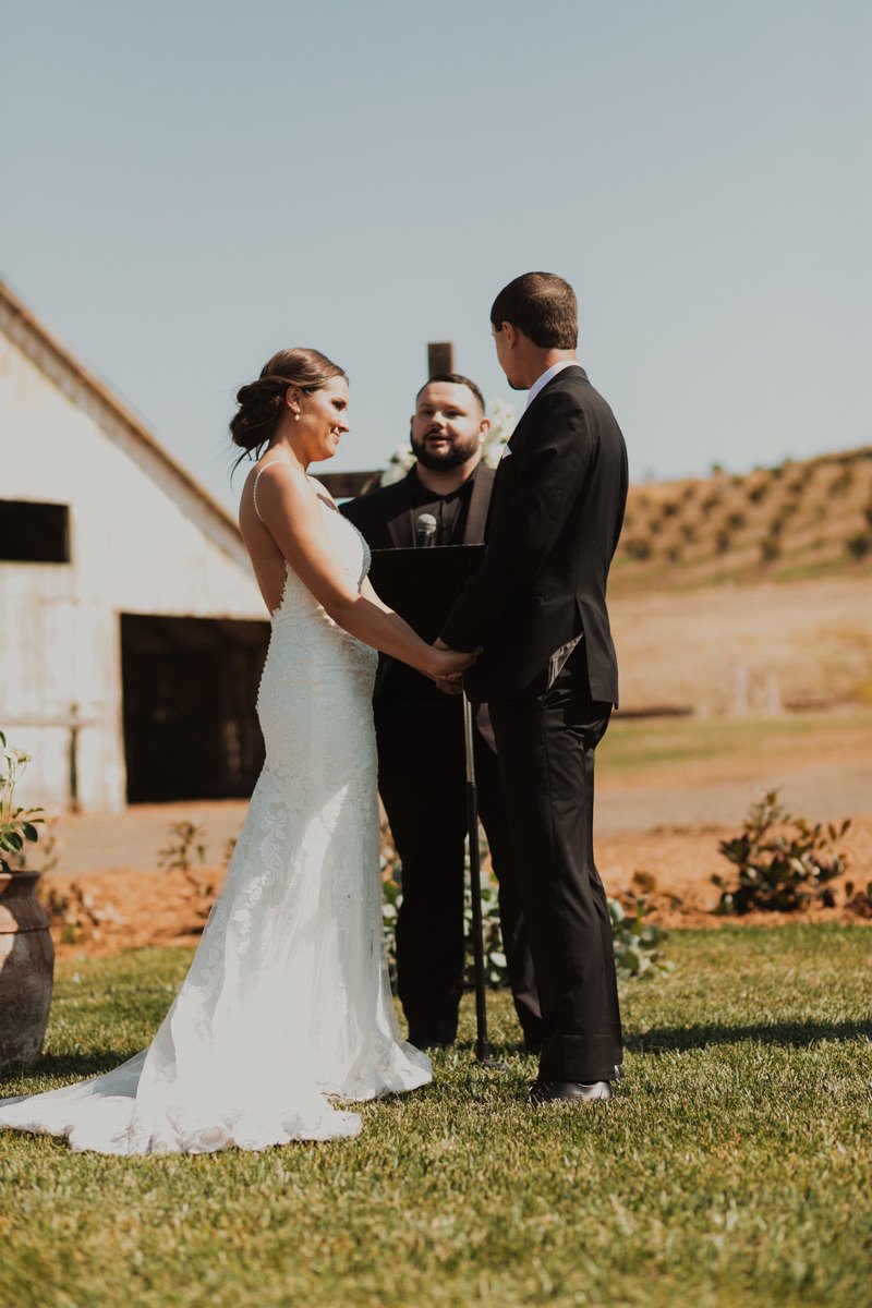 San Luis Obispo wedding hairstylist San Luis obispo wedding makeup artist 