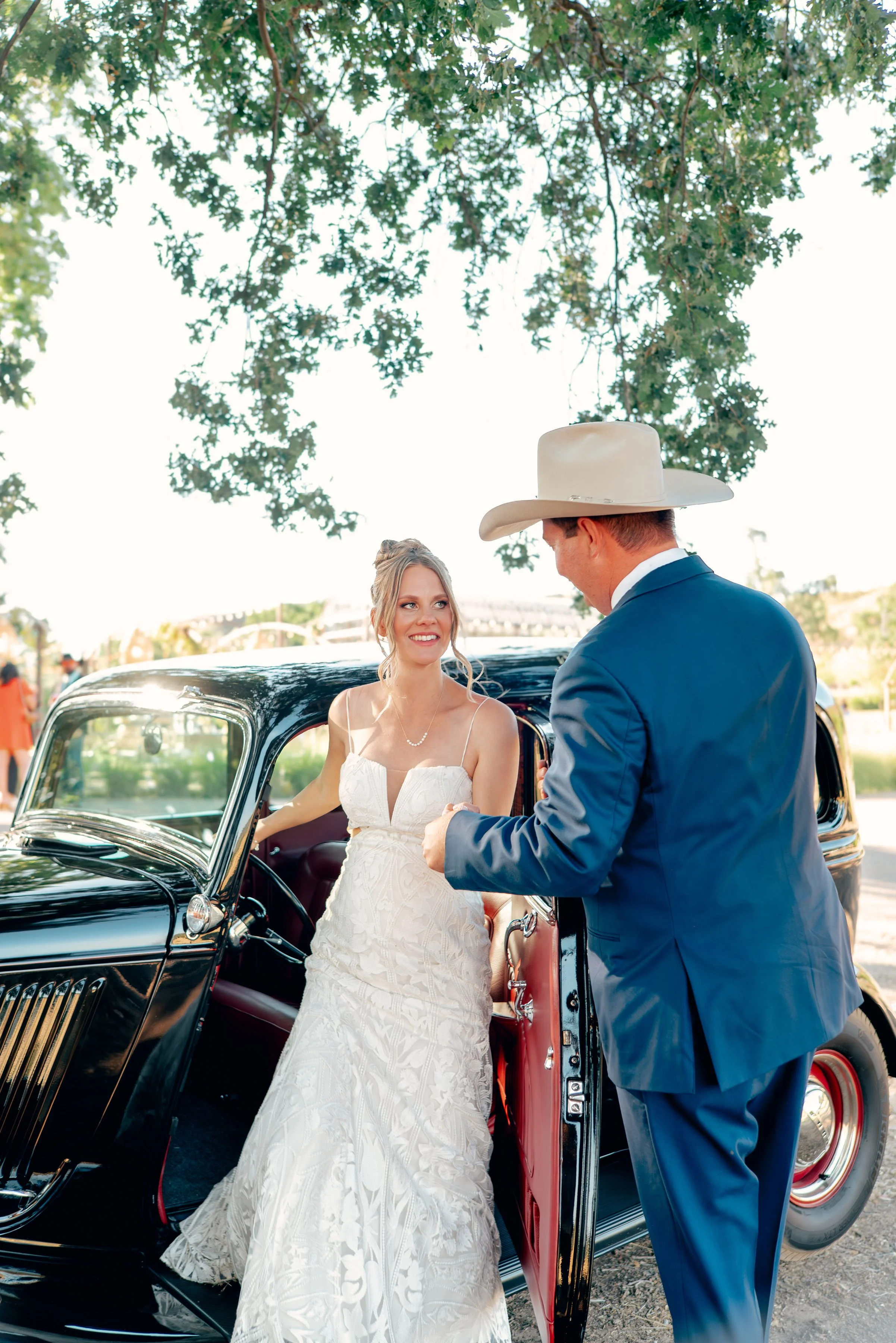 San Luis Obispo wedding hairstylist San Luis obispo wedding makeup artist 