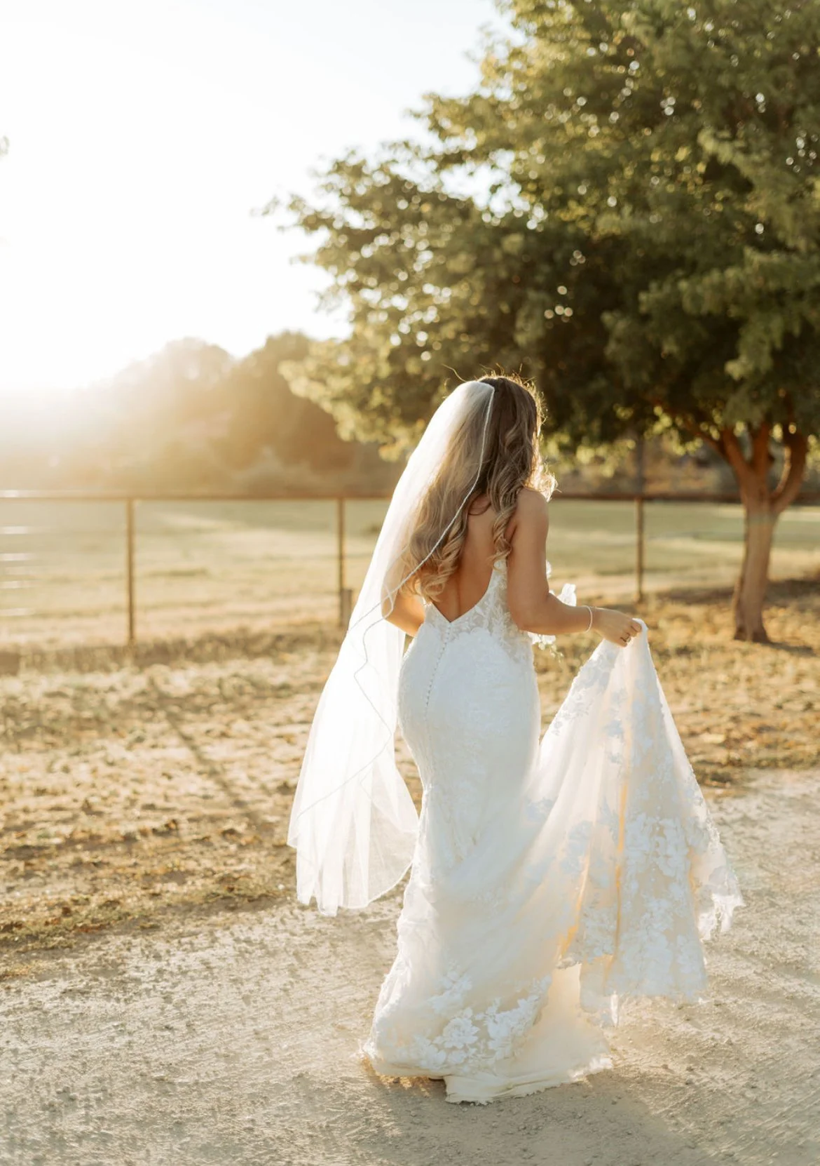 San Luis obispo hairstylist, San Luis obispo makeup artist, oak and vine Templeton CA