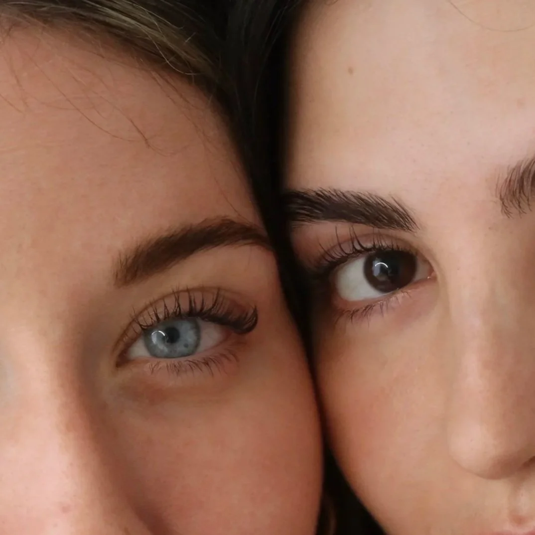 Facetune_21-11-2025-01-32-59.jpg
