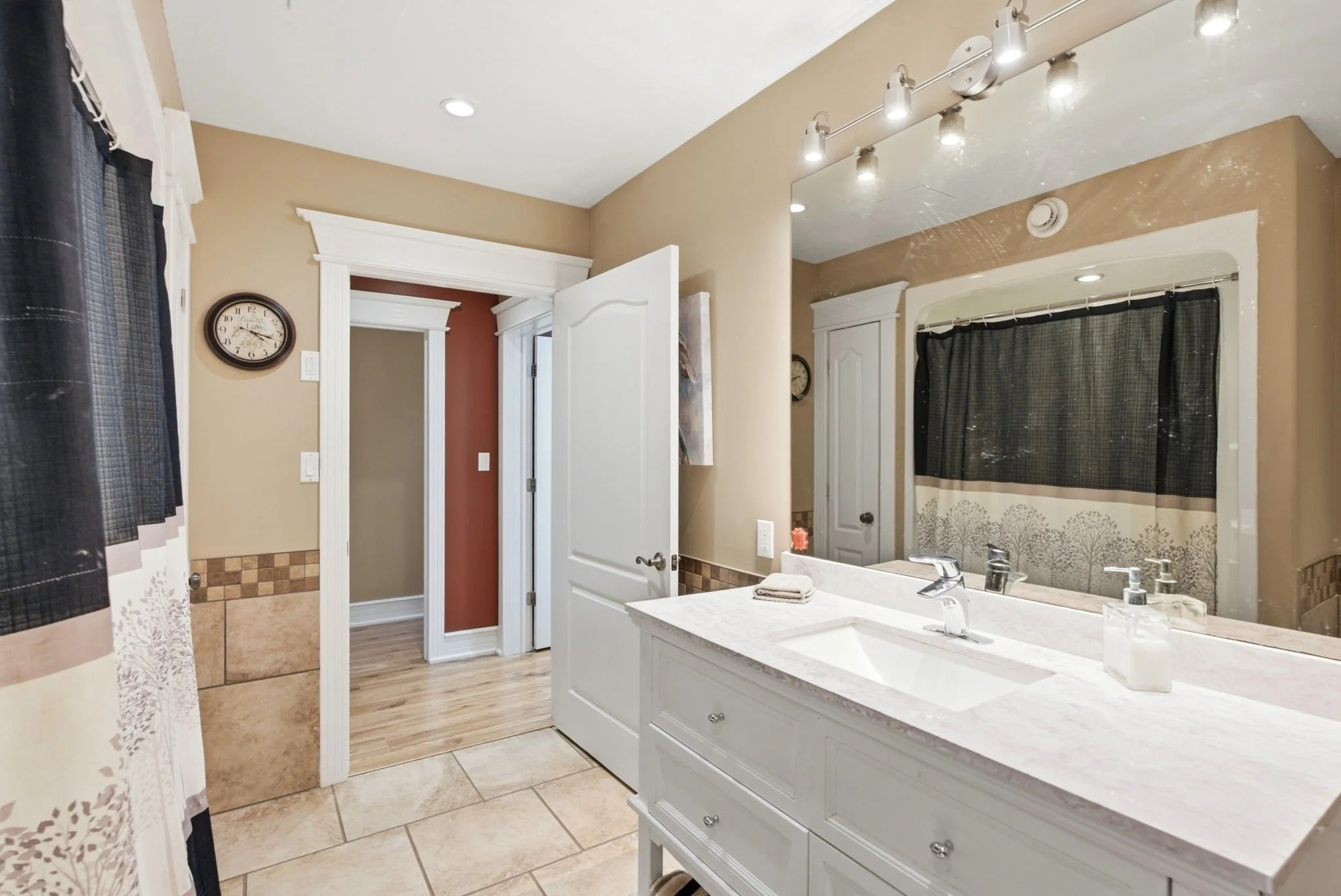 125-web-or-mls-DSC06953.jpg