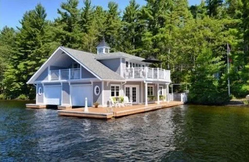 Lake Muskoka Island Retreat