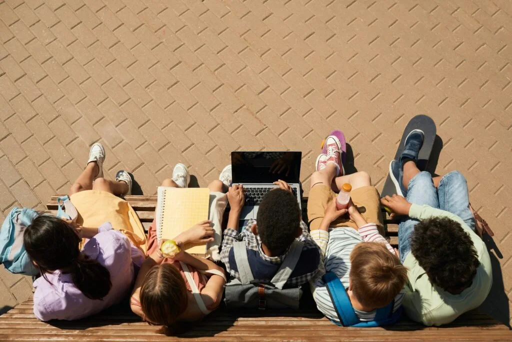 Education Systems Around the World: A Look at 4 Top School Systems ...