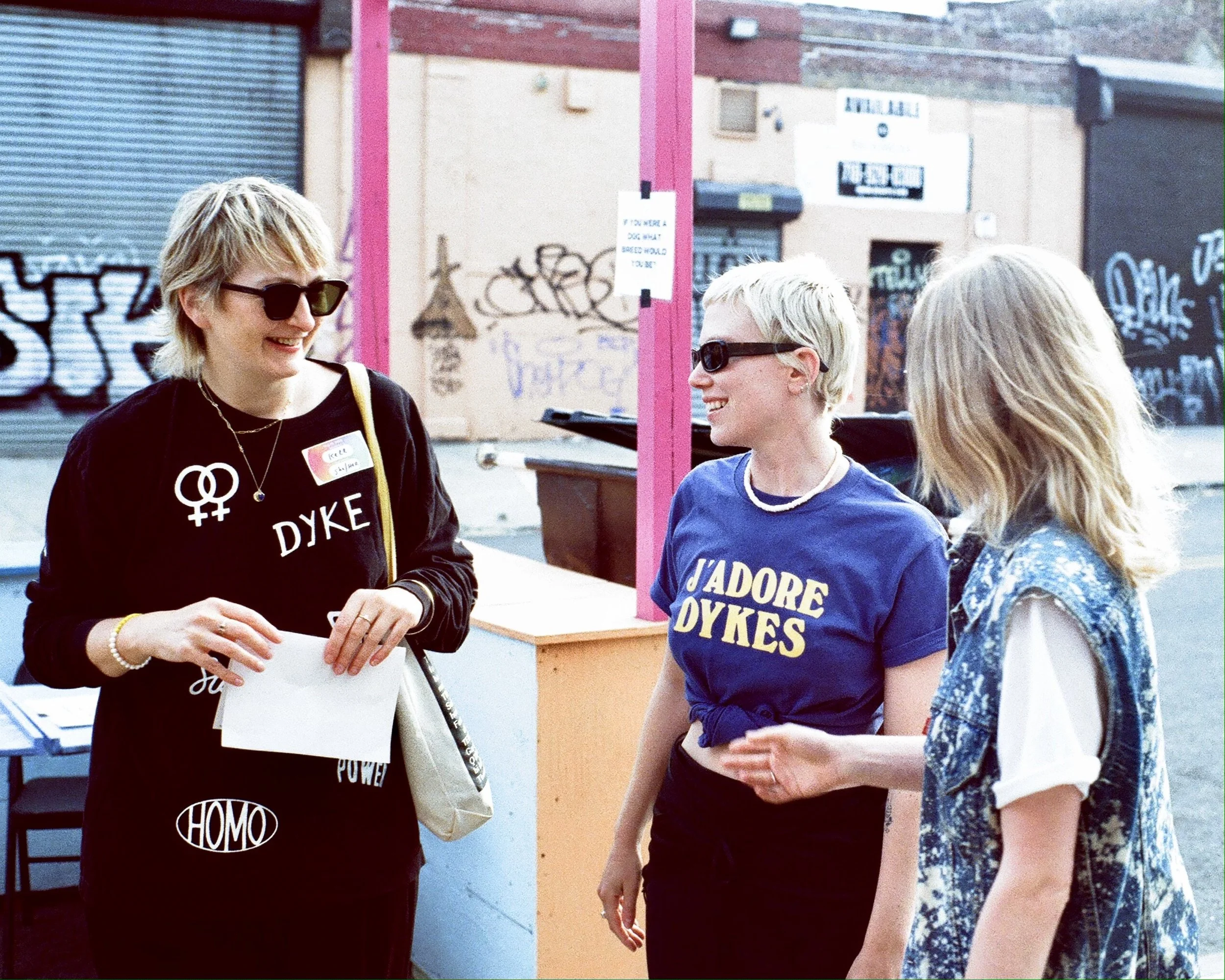 Fast Friends

Photos by Vielka Edaban