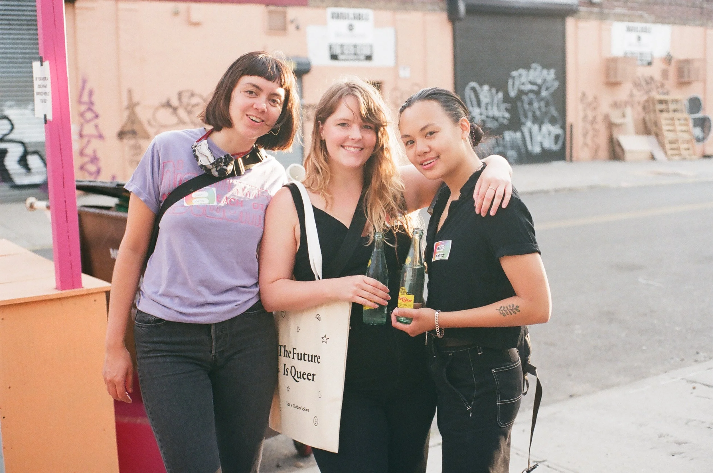 Fast Friends

Photos by Vielka Edaban