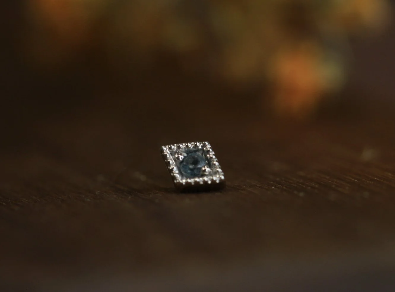 Body Vision Los Angeles ( BVLA )
Harlequin white gold with London blue topaz