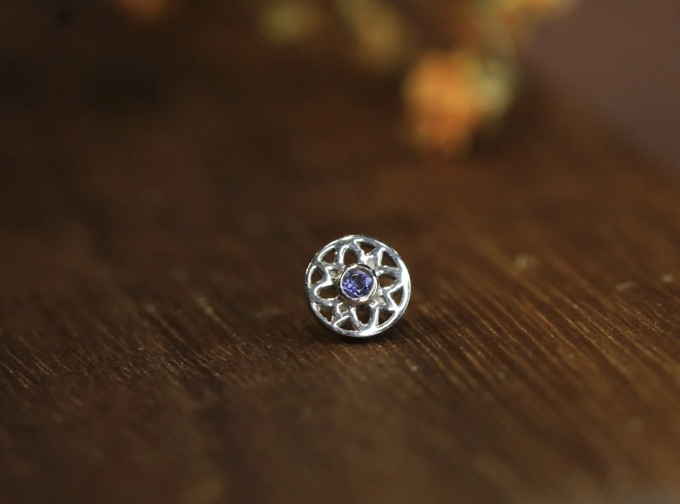 Body Vision Los Angeles ( BVLA )
Paloma Flower white gold with Tanzanite