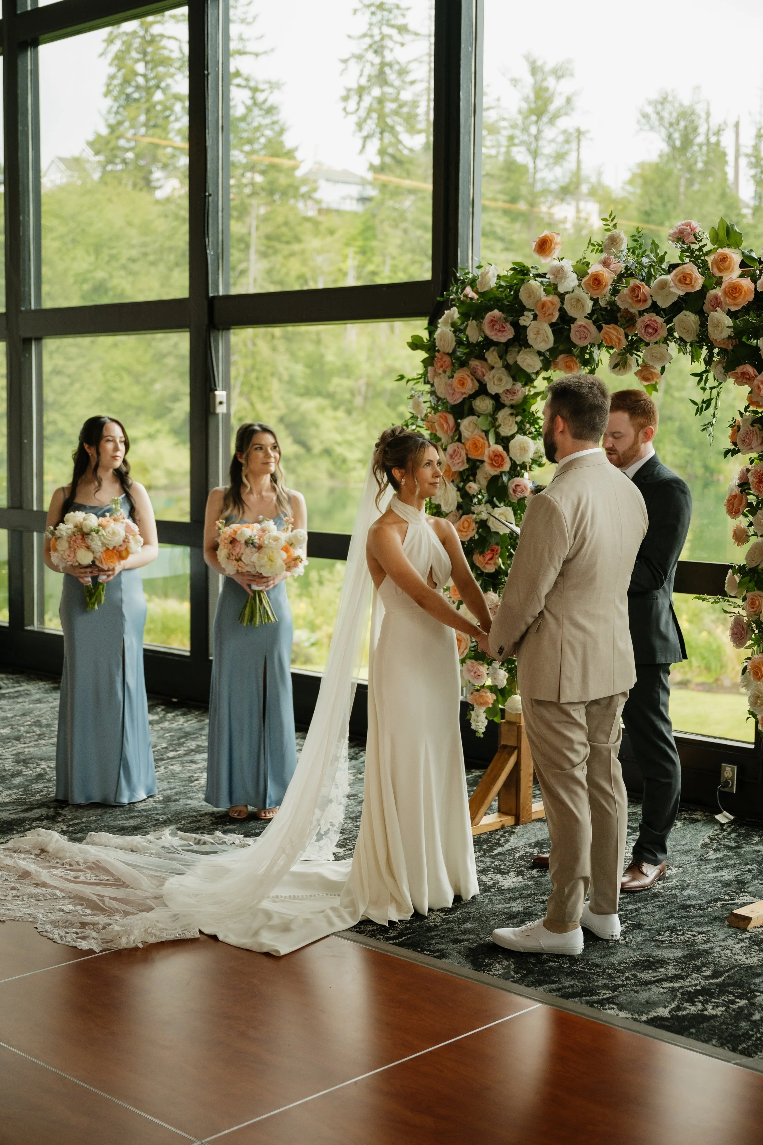 An Elegant Lake Wilderness Wedding in Maple Valley, Washington