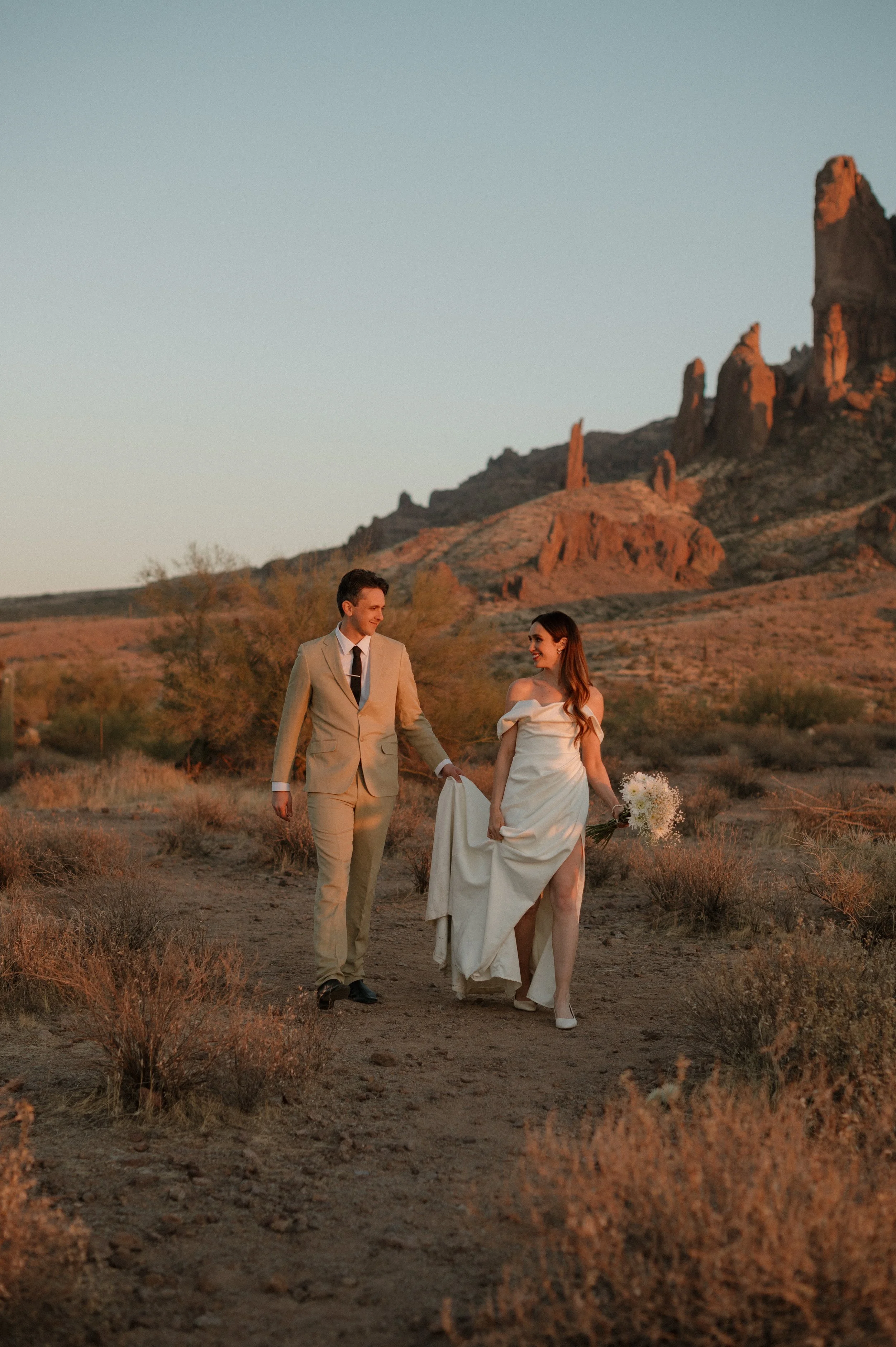 superstition-mountains-elopement-arizona