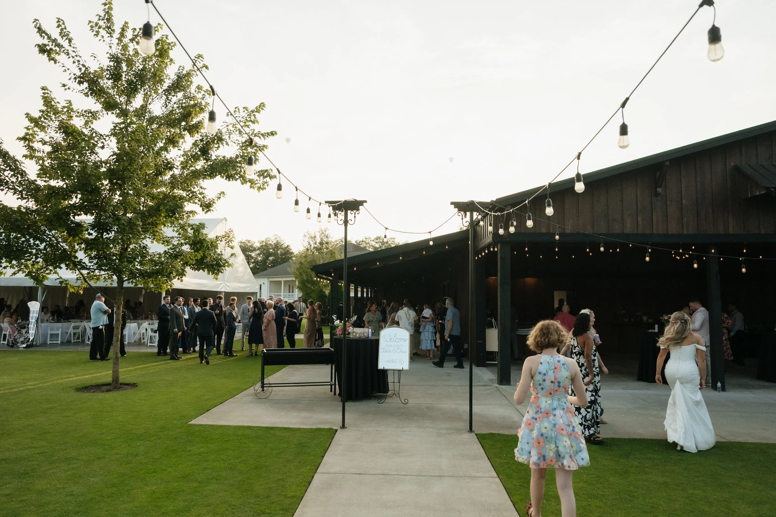 A Grandview Estate Wedding in Enumclaw, WA: Your Complete Guide