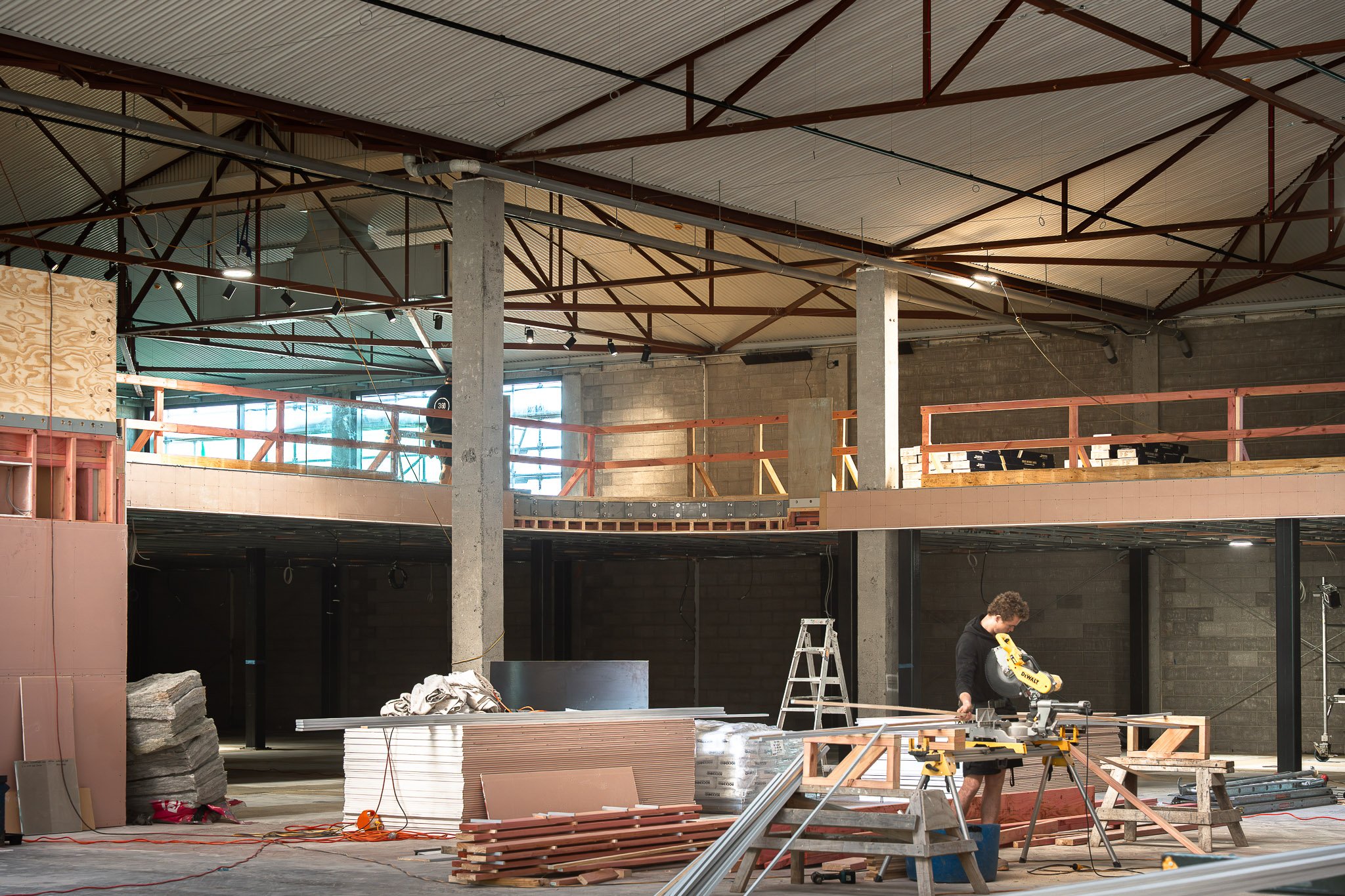 360 Glass Projects - June Nugent St 2.jpg