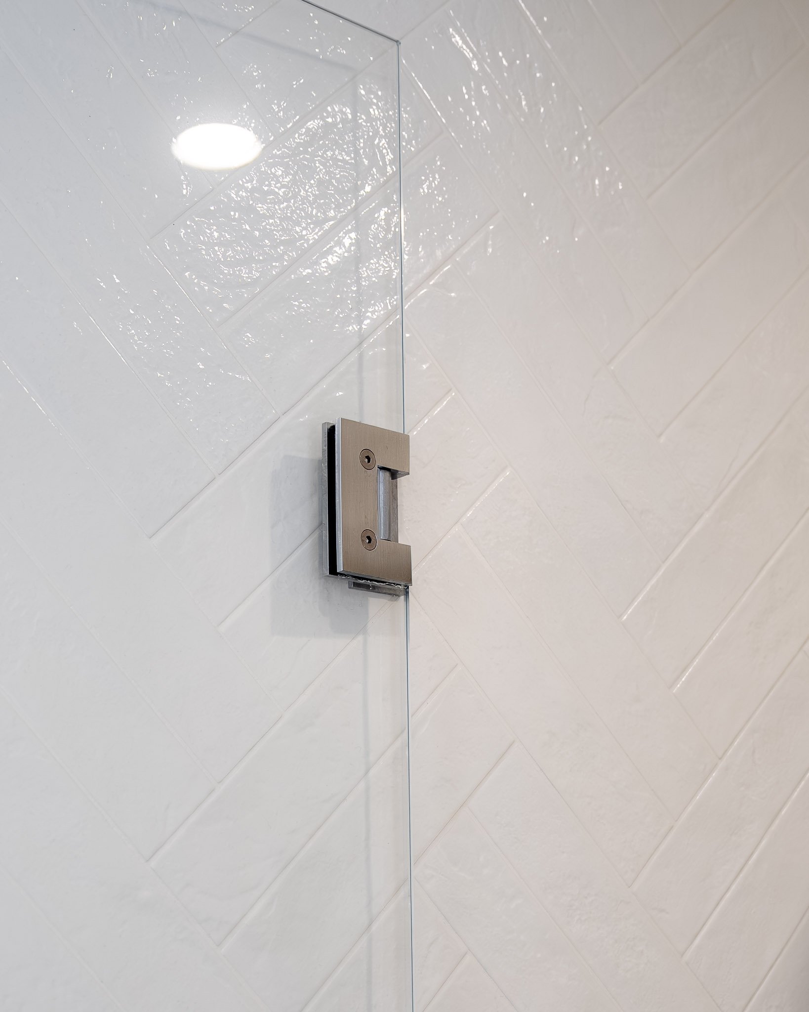 360 Glass Projects - Aberdeen Rd 8.jpg