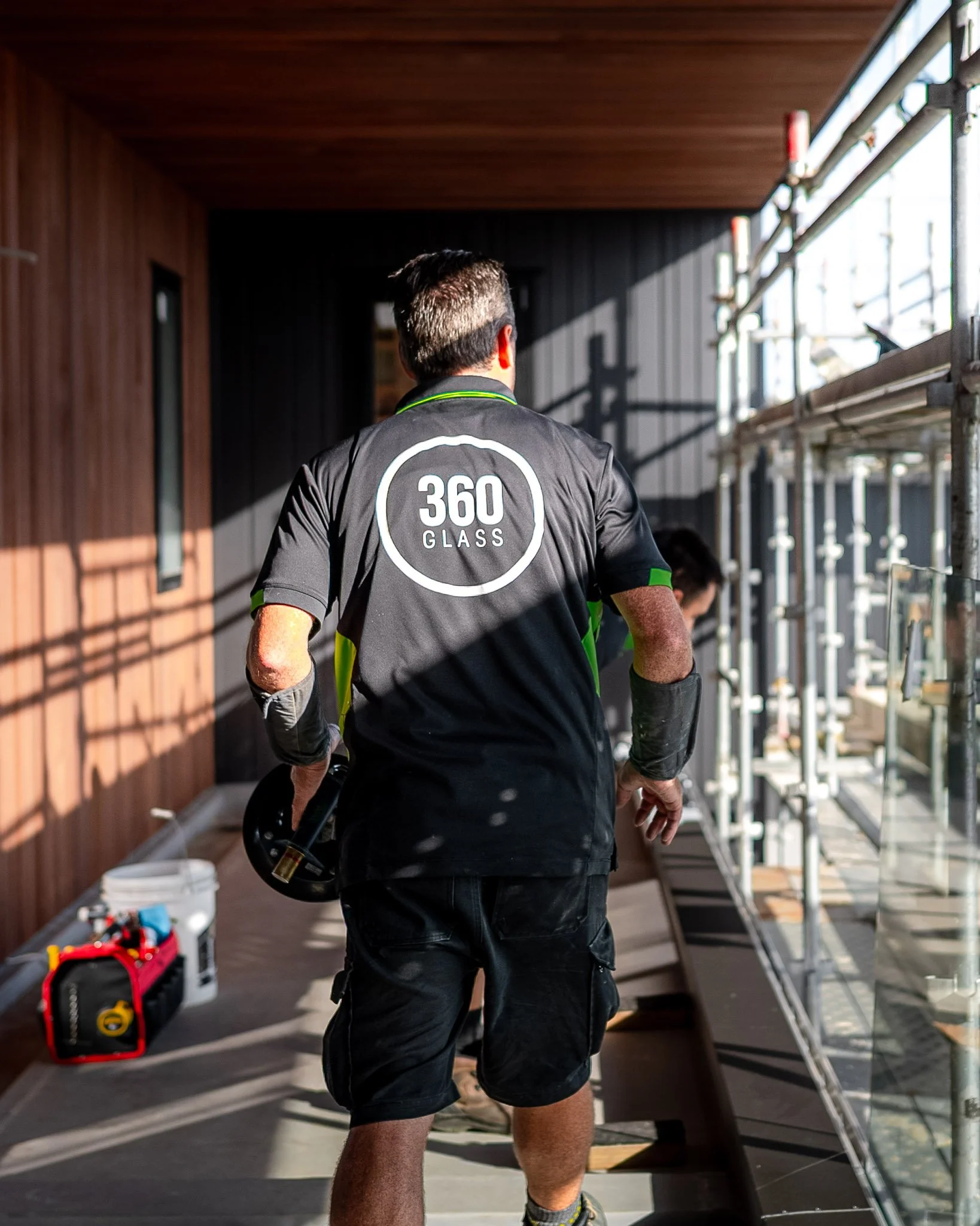 360 Glass Projects - Solway Rd 6.jpg