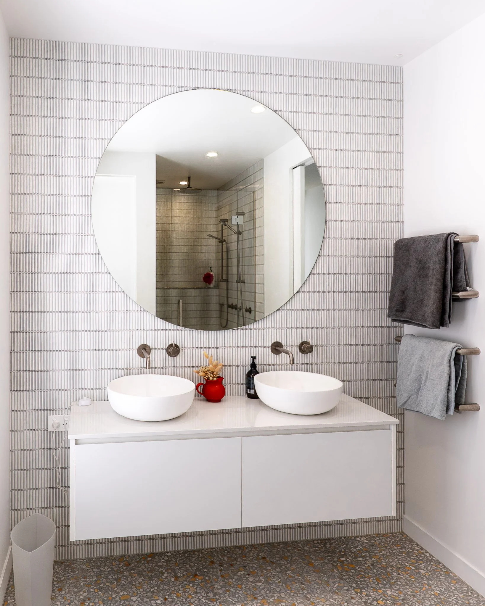 360 Glass Projects - Aberdeen Rd 12.jpg