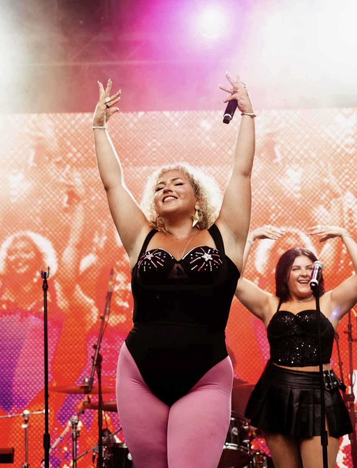 Molly Grace’s Sapphic Soiree