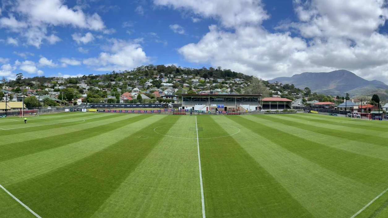 D’Arcy Street:  The History of a Football Ground